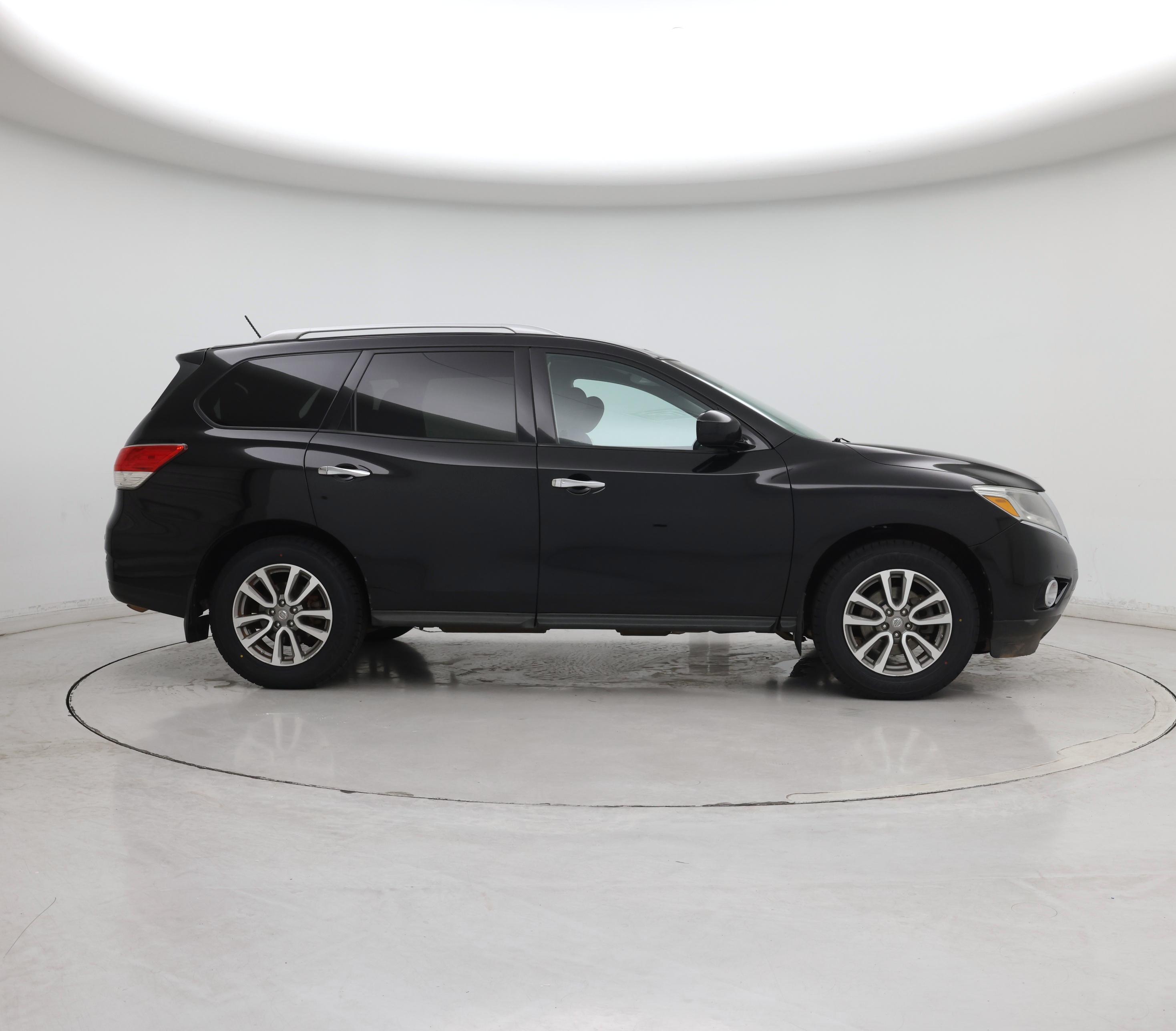 Thumbnail: 2016 Nissan Pathfinder - 7