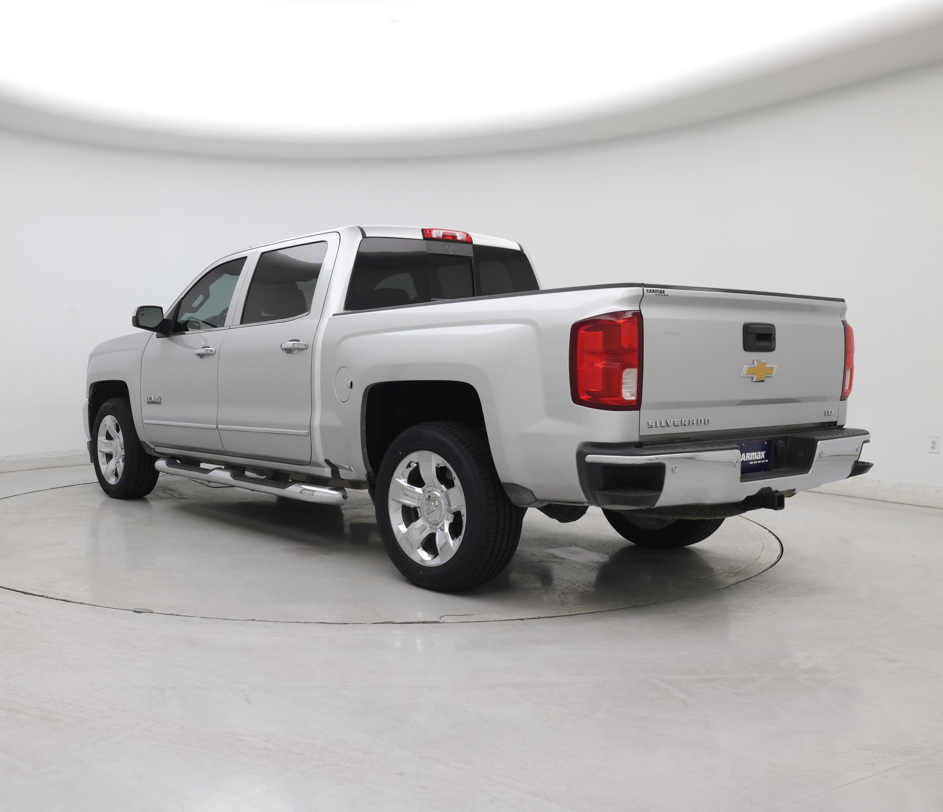 Thumbnail: 2017 Chevrolet Silverado 1500 - 2