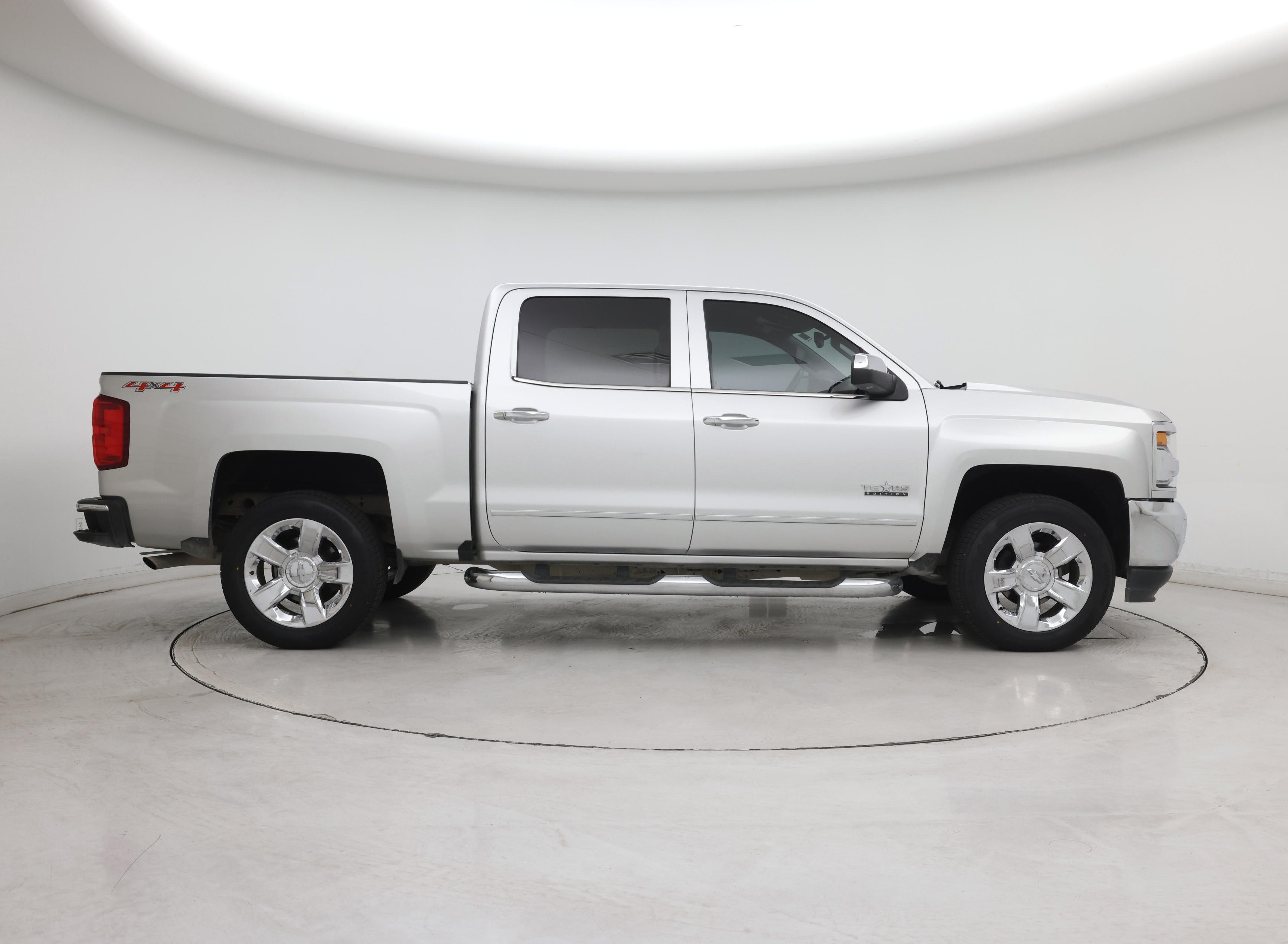 Thumbnail: 2017 Chevrolet Silverado 1500 - 7