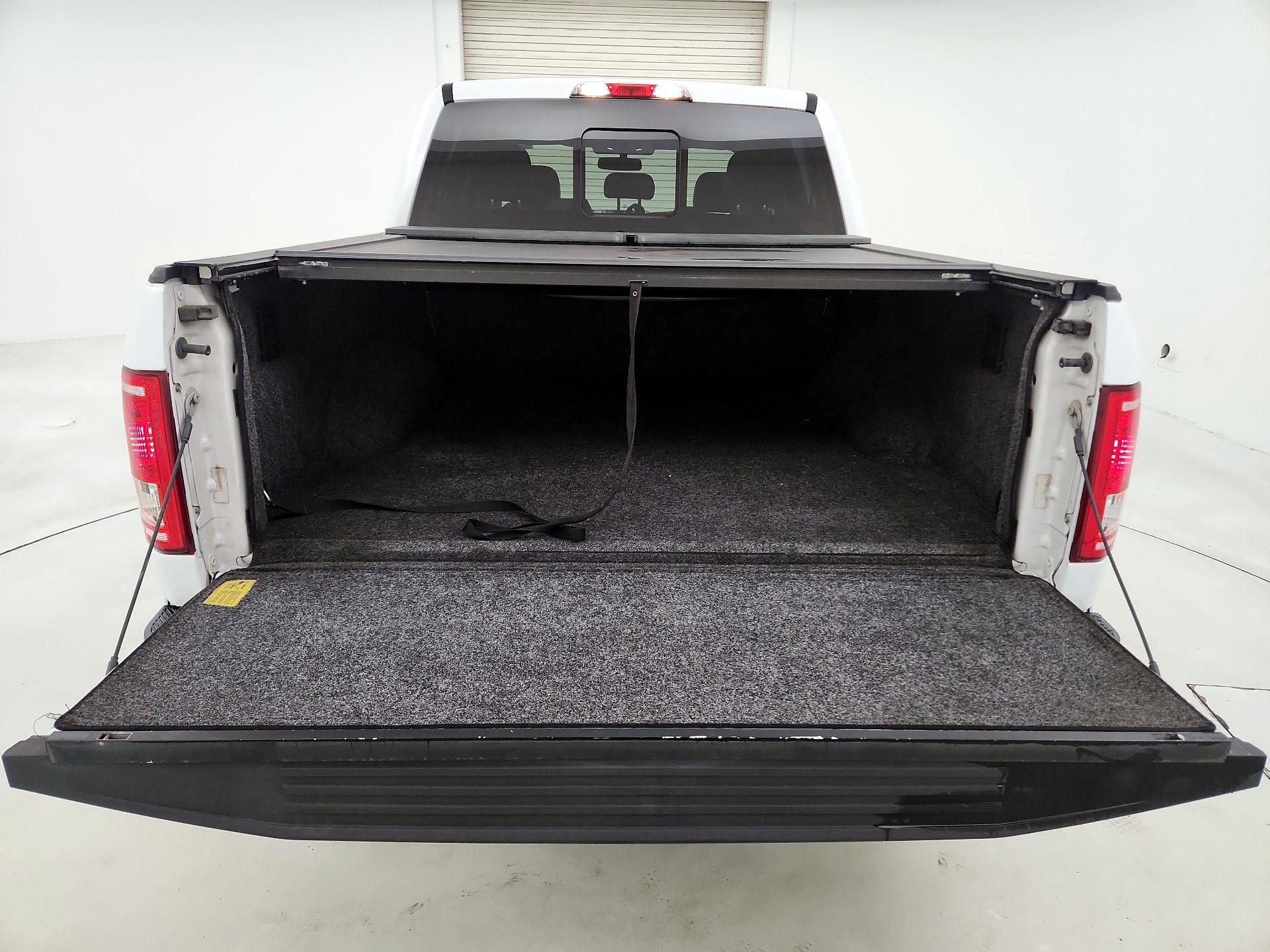 Thumbnail: 2015 Ford F-150 - 18