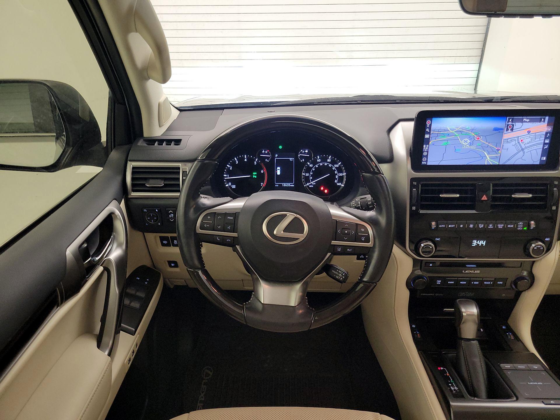Thumbnail: 2022 Lexus GX - 10