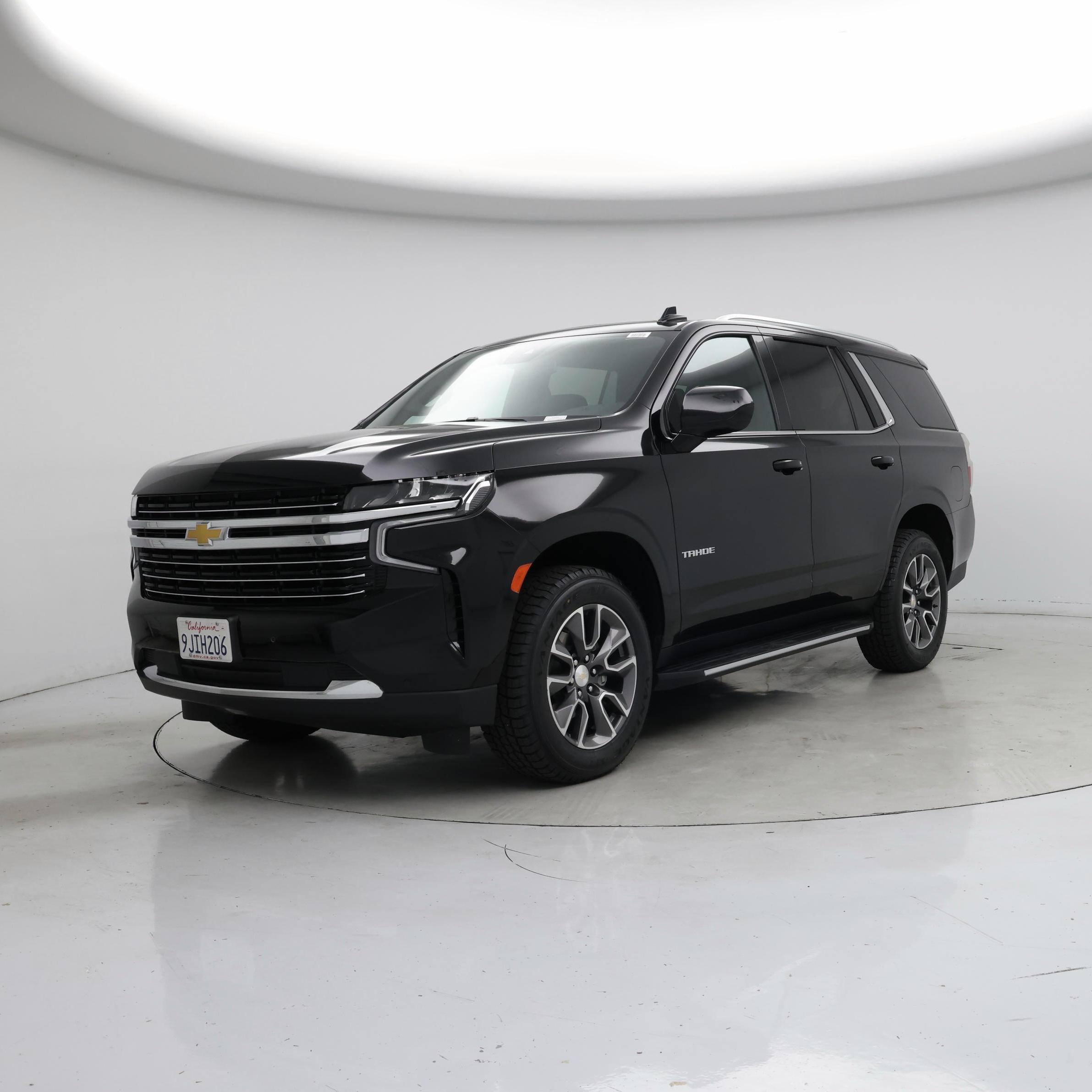 Thumbnail: 2023 Chevrolet Tahoe - 4