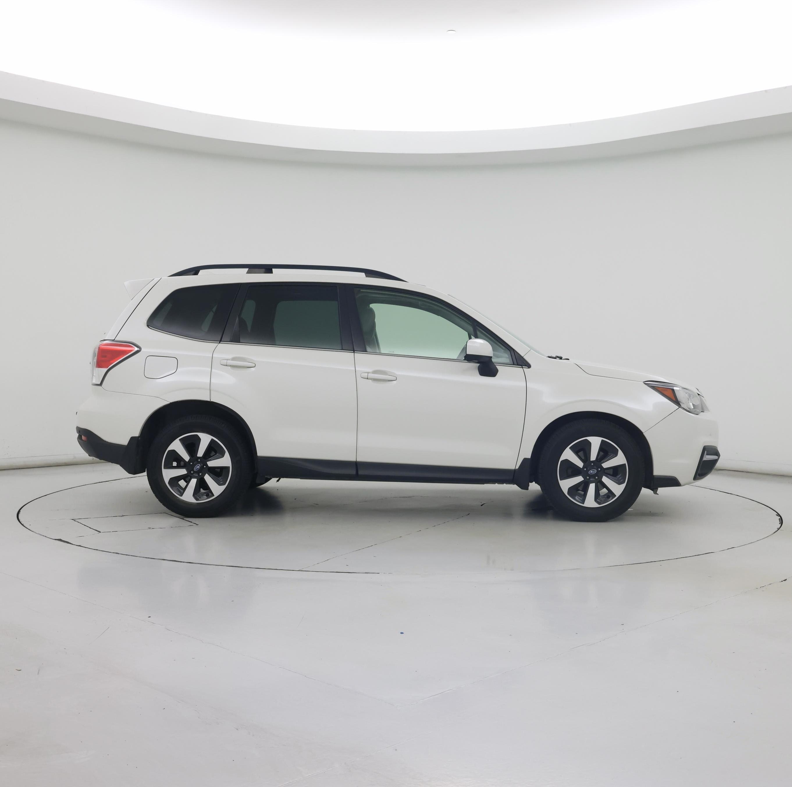 Thumbnail: 2018 Subaru Forester - 7