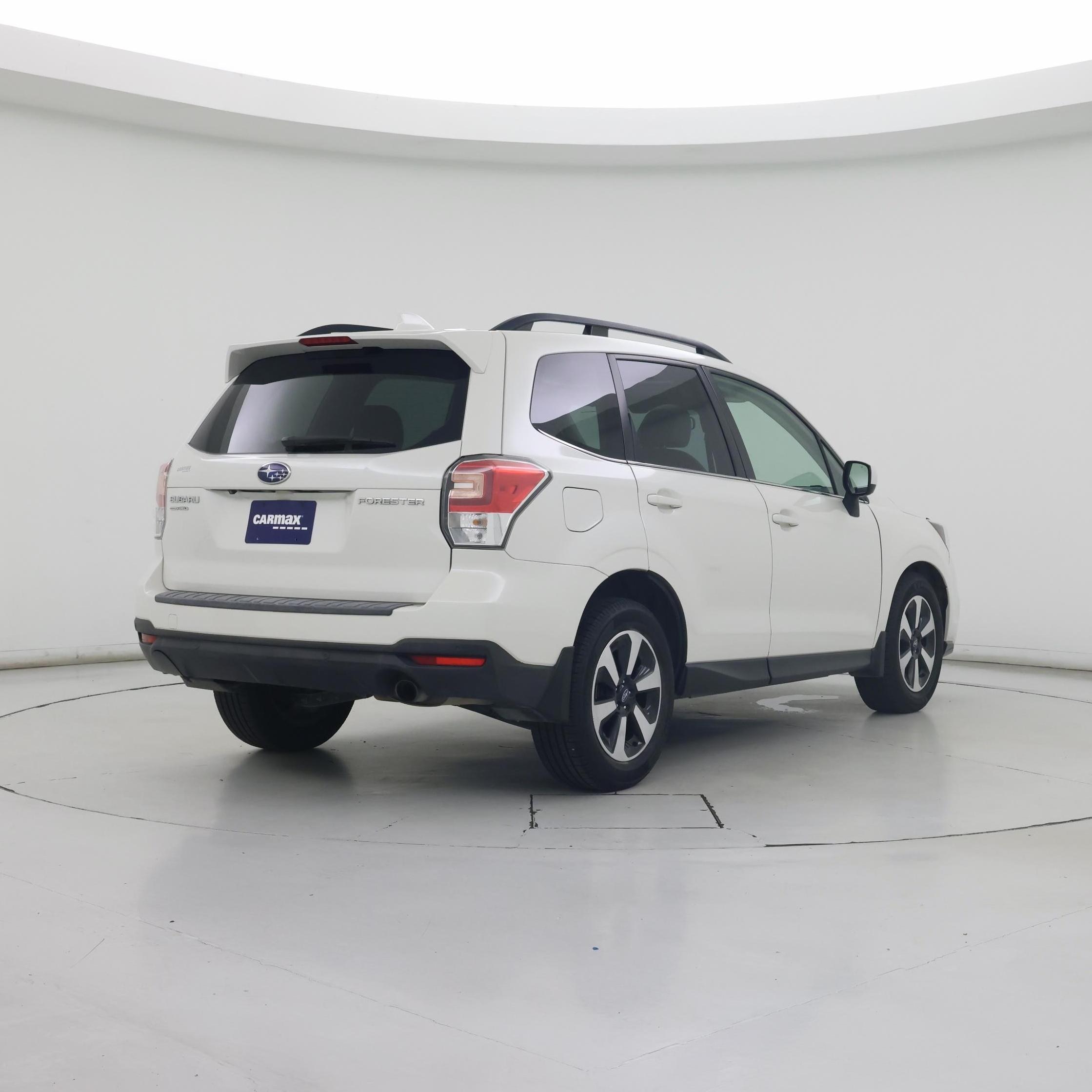 Thumbnail: 2018 Subaru Forester - 8