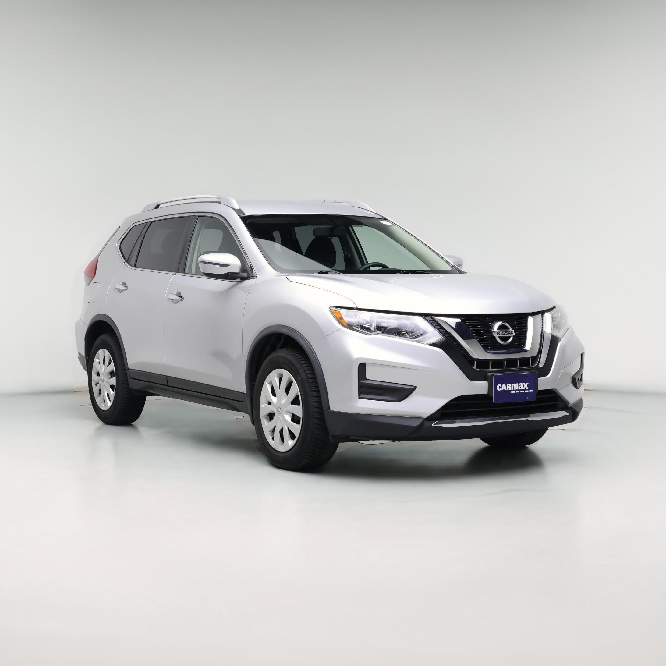 Thumbnail: 2017 Nissan Rogue - 1