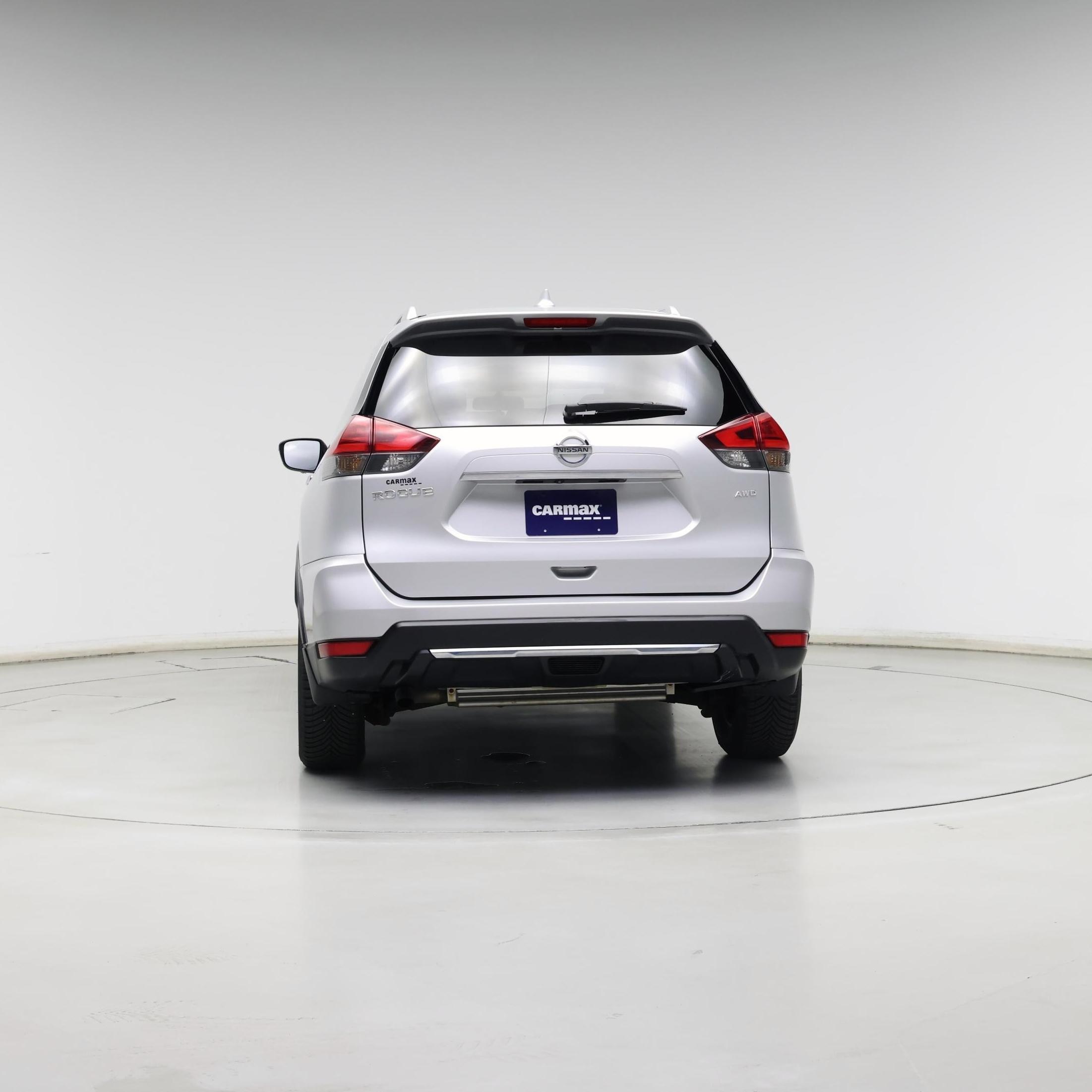 Thumbnail: 2017 Nissan Rogue - 6