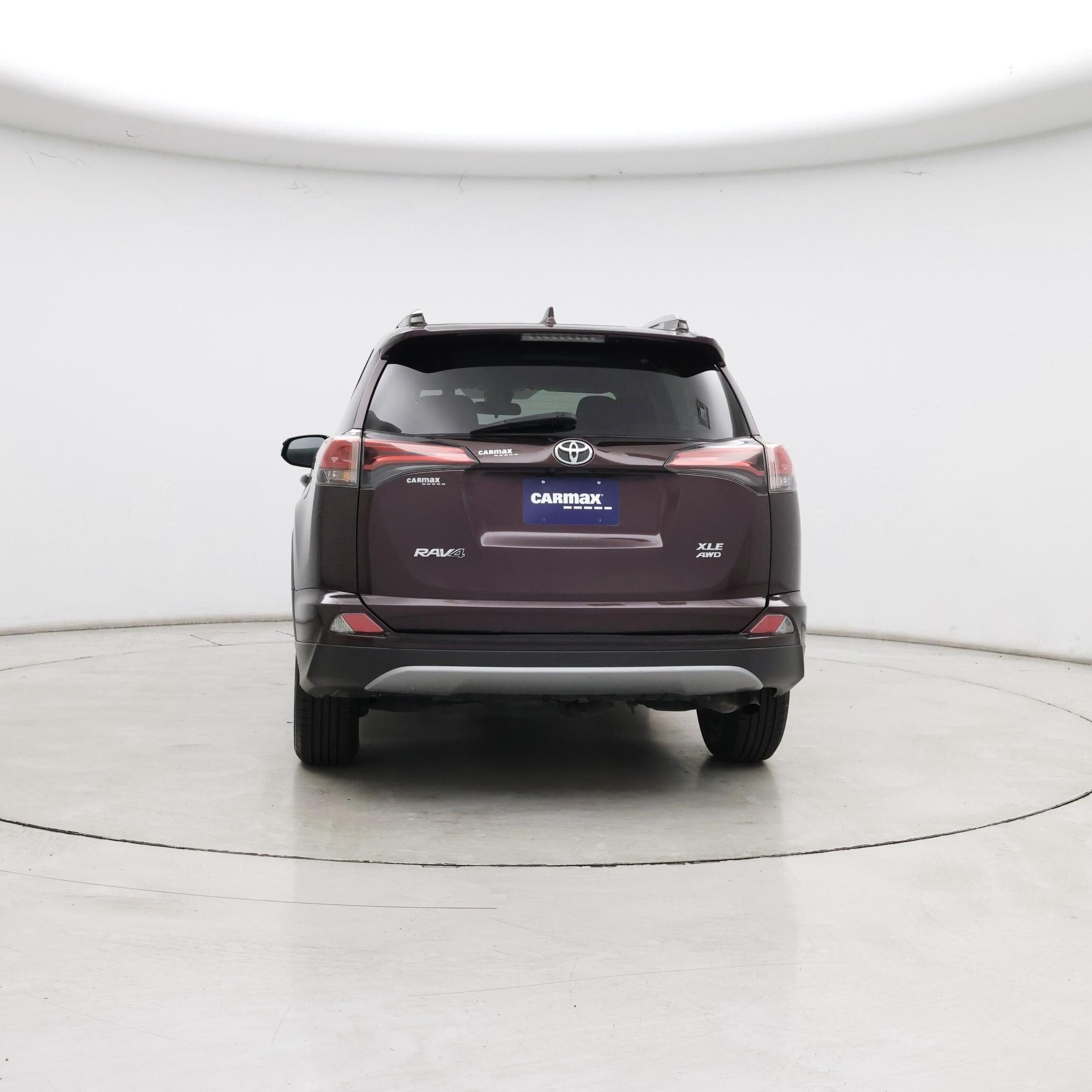 Thumbnail: 2018 Toyota RAV4 - 6