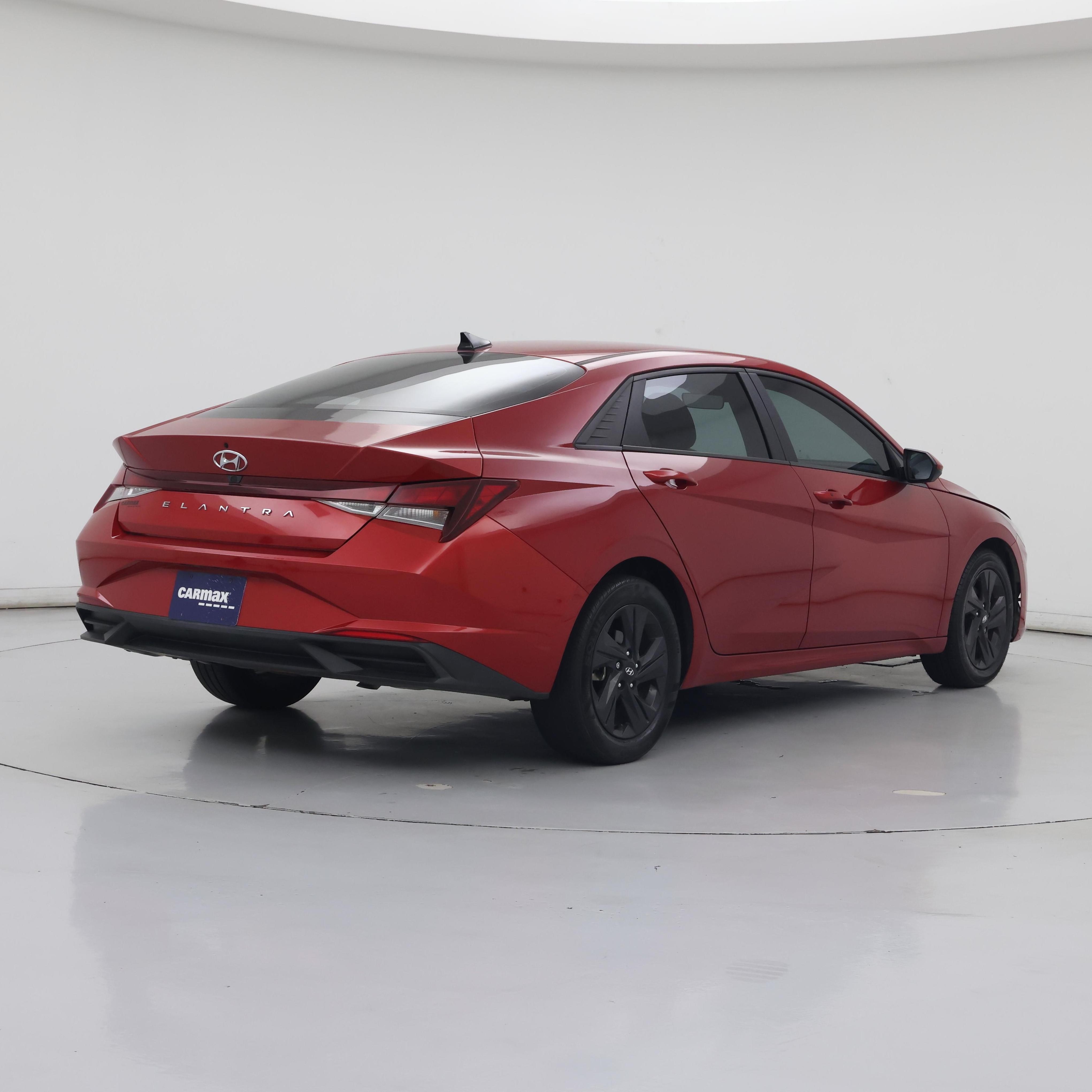 Thumbnail: 2021 Hyundai Elantra - 8