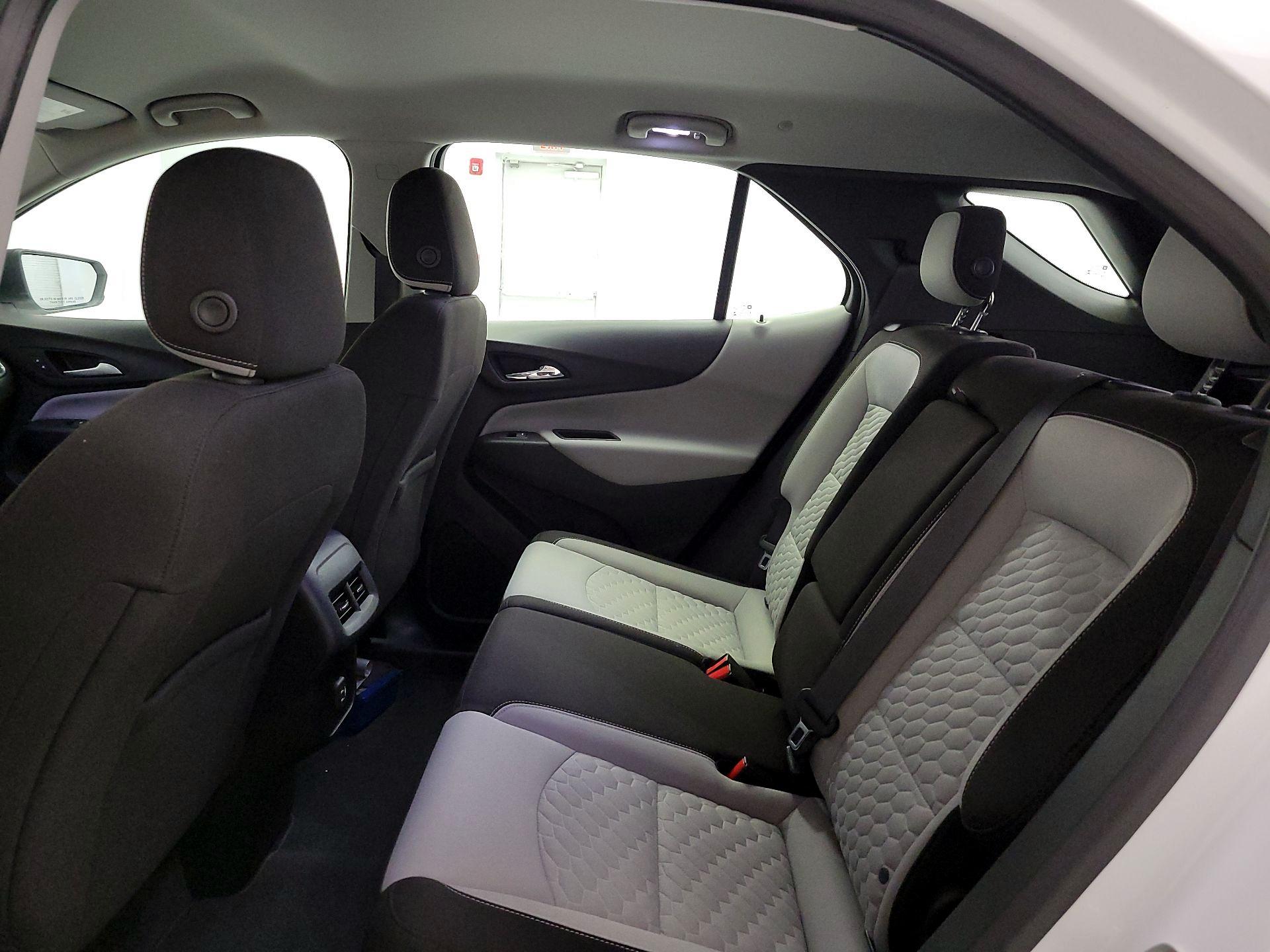 Thumbnail: 2019 Chevrolet Equinox - 19