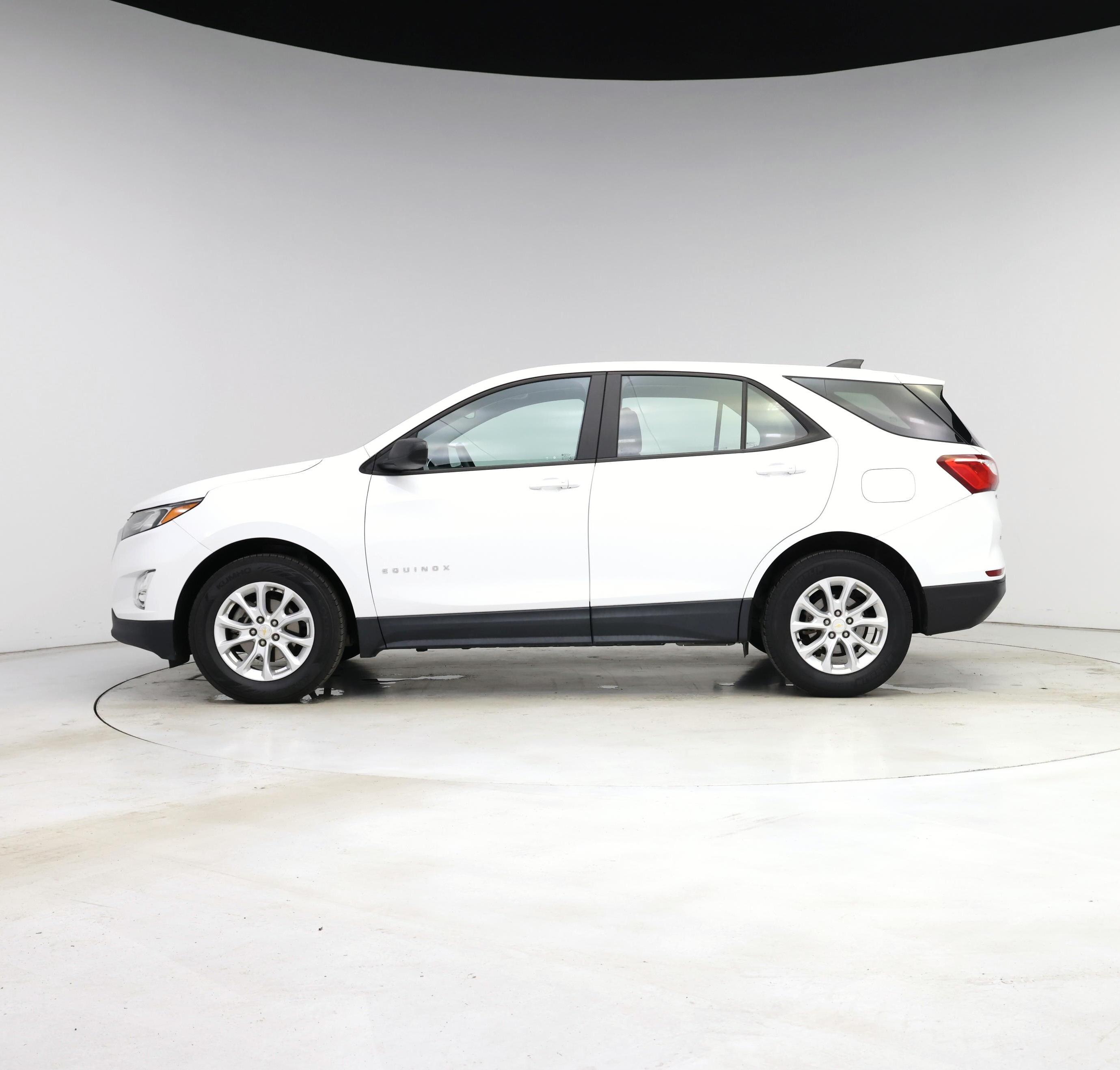 Thumbnail: 2019 Chevrolet Equinox - 3