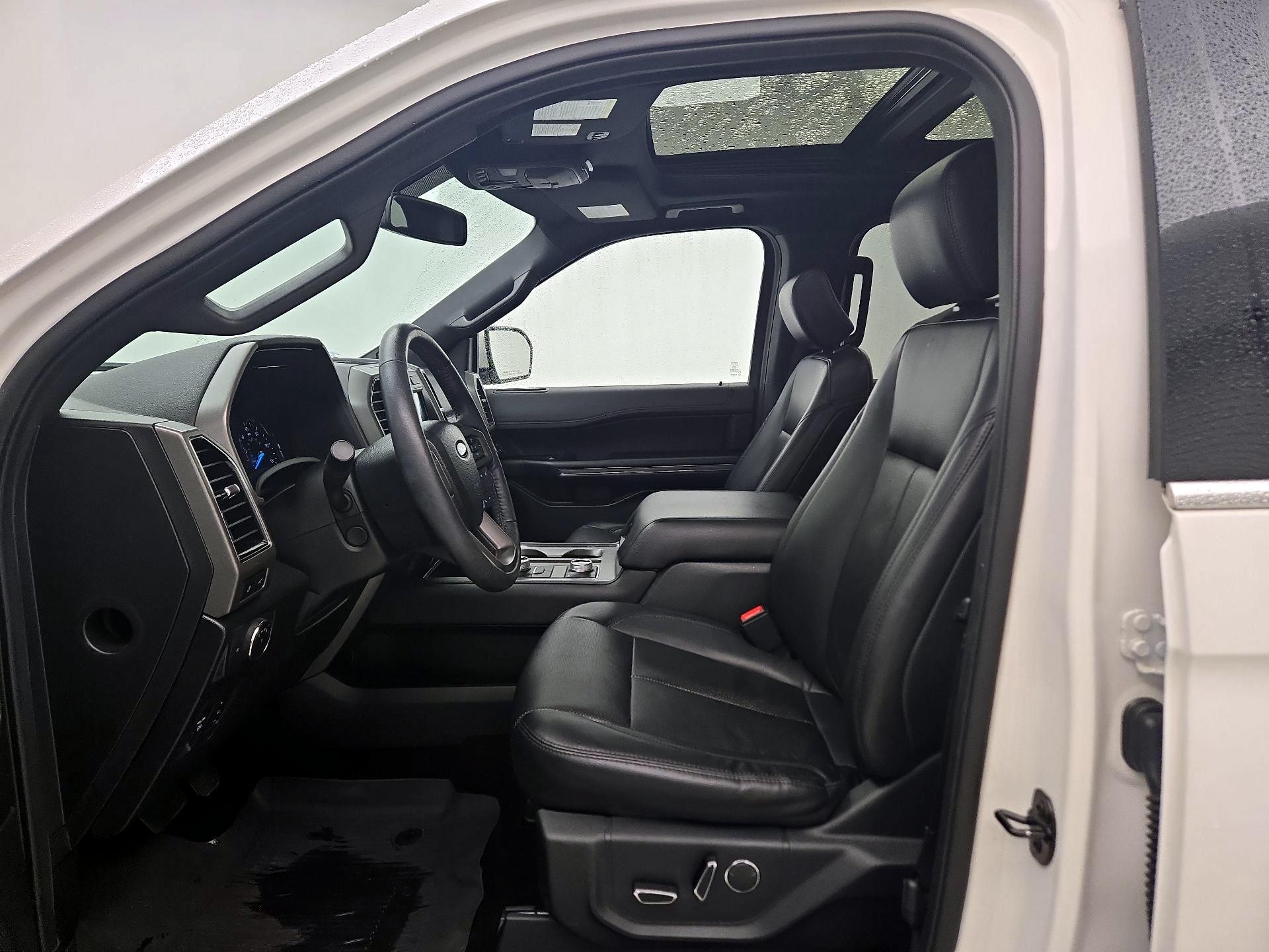 Thumbnail: 2019 Ford Expedition - 11