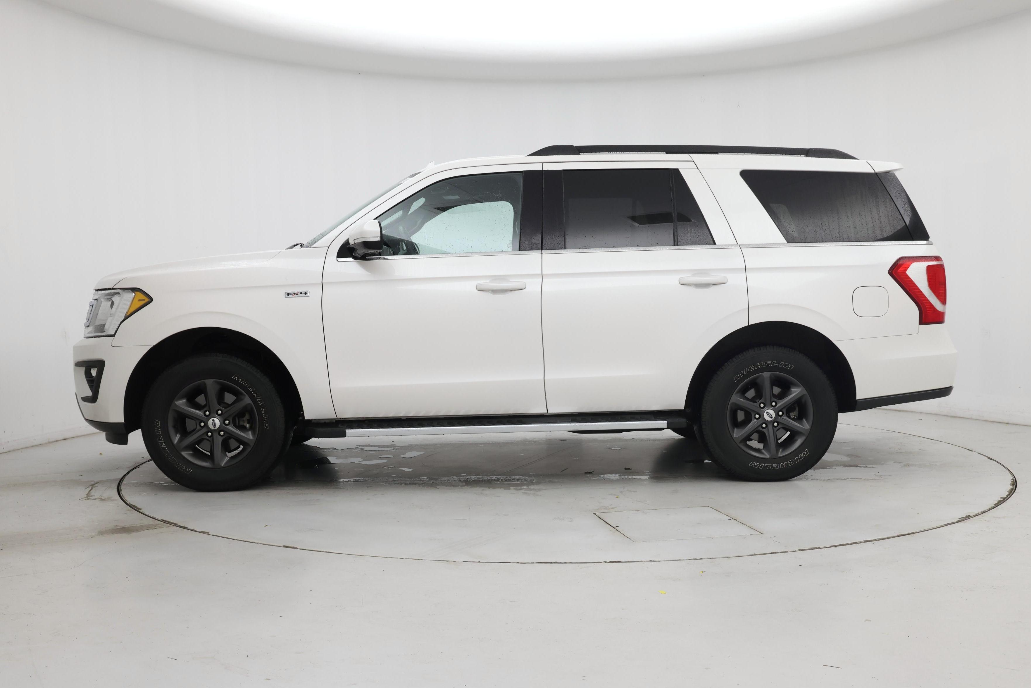 Thumbnail: 2019 Ford Expedition - 3