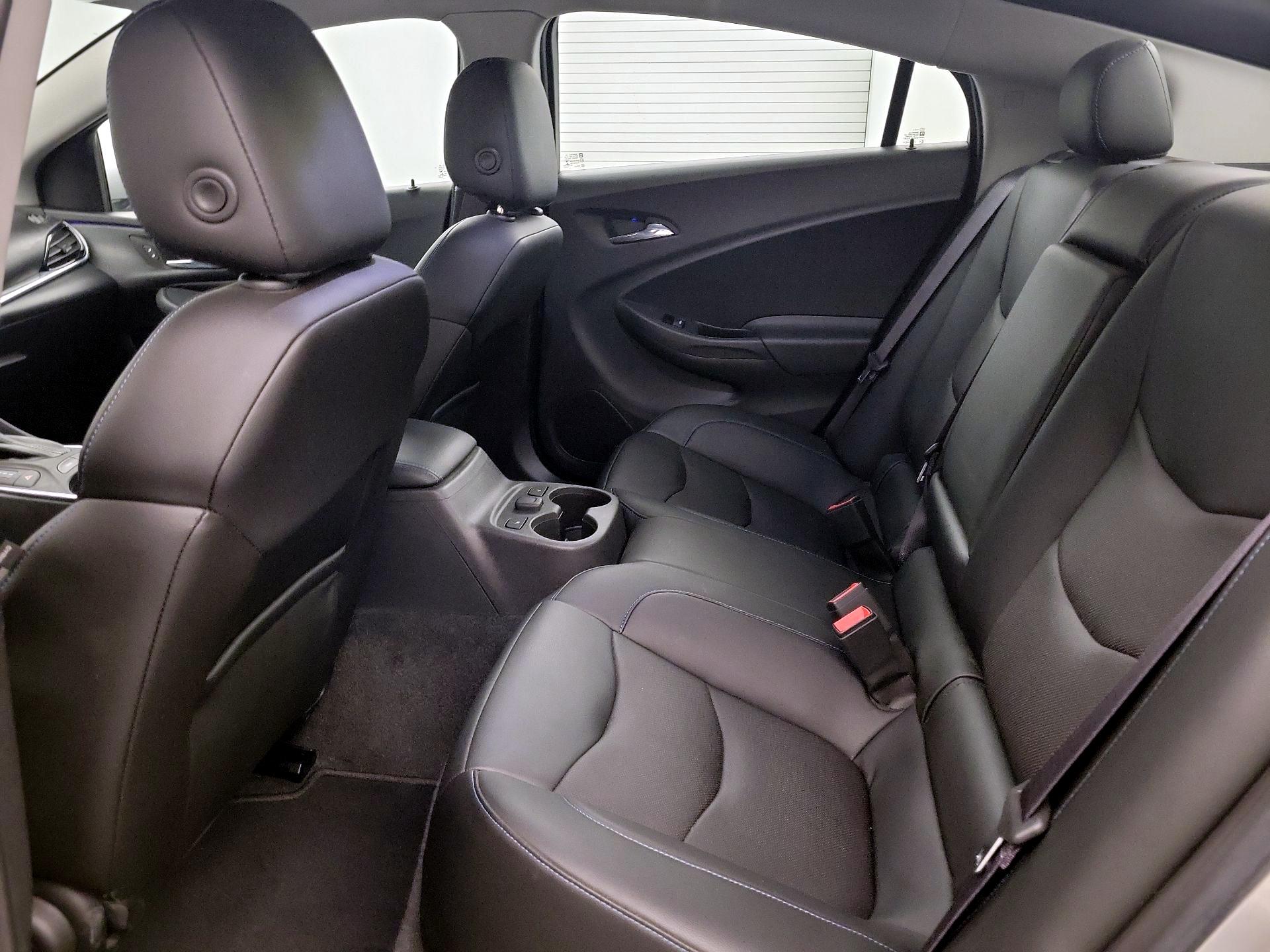 Thumbnail: 2016 Chevrolet Volt - 19
