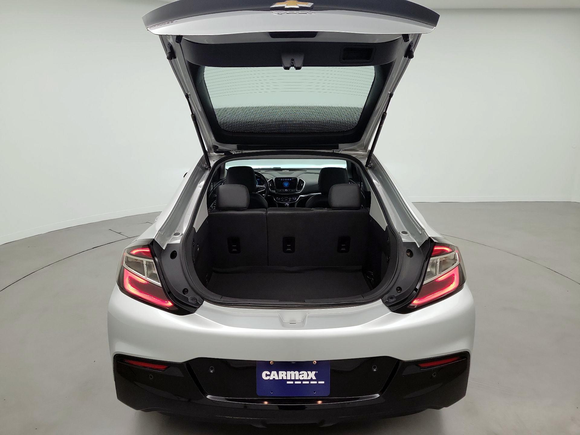 Thumbnail: 2016 Chevrolet Volt - 20