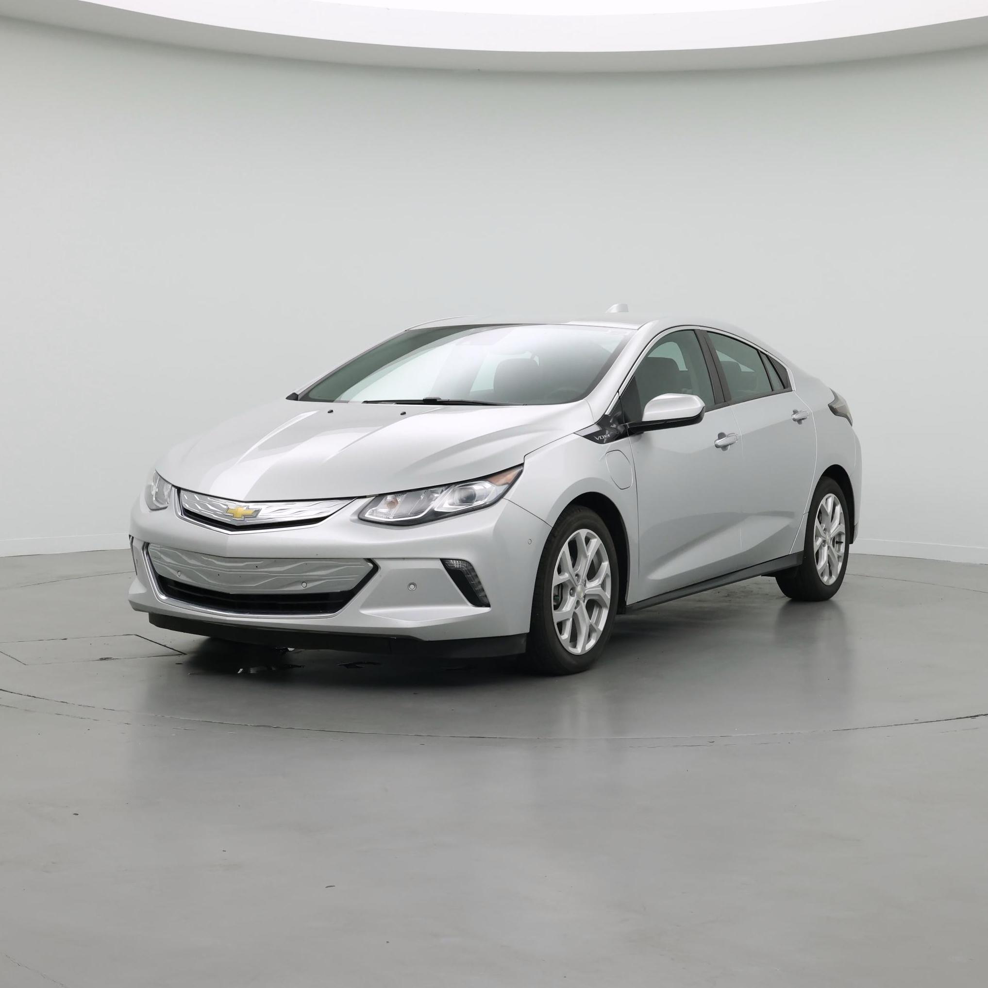 Thumbnail: 2016 Chevrolet Volt - 4