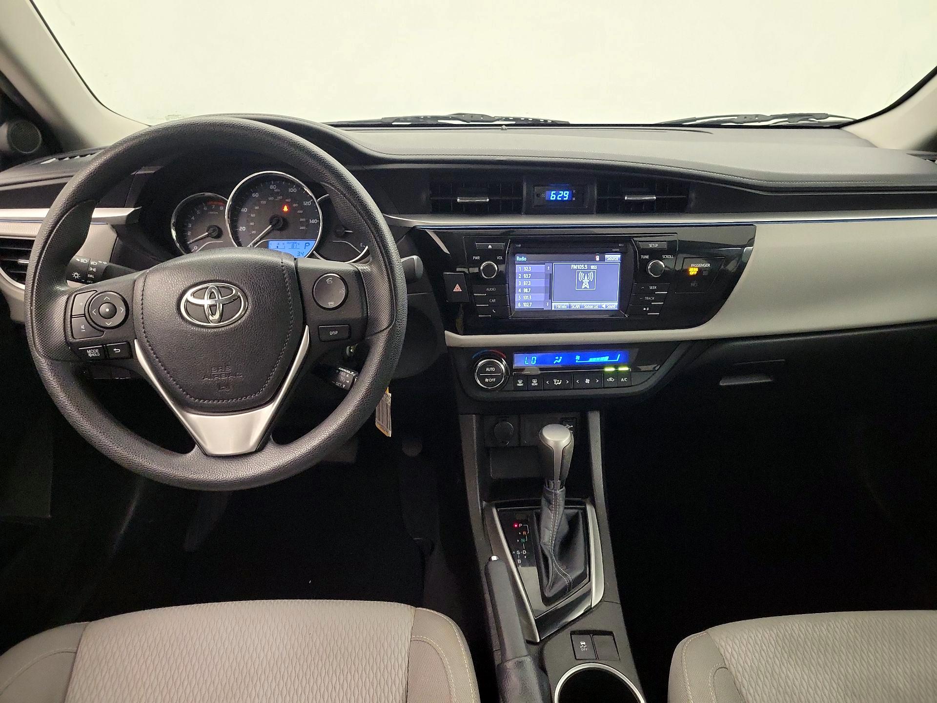 Thumbnail: 2014 Toyota Corolla - 9