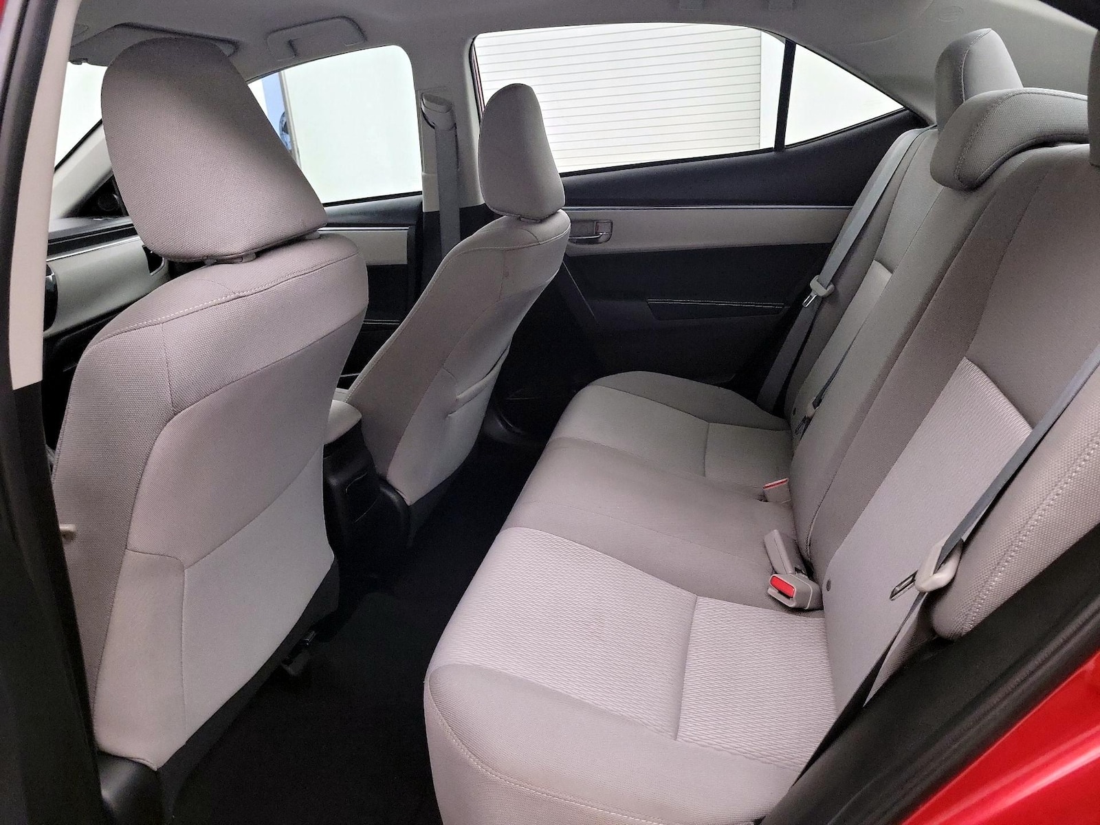 2014 Toyota Corolla LE - Photo 20