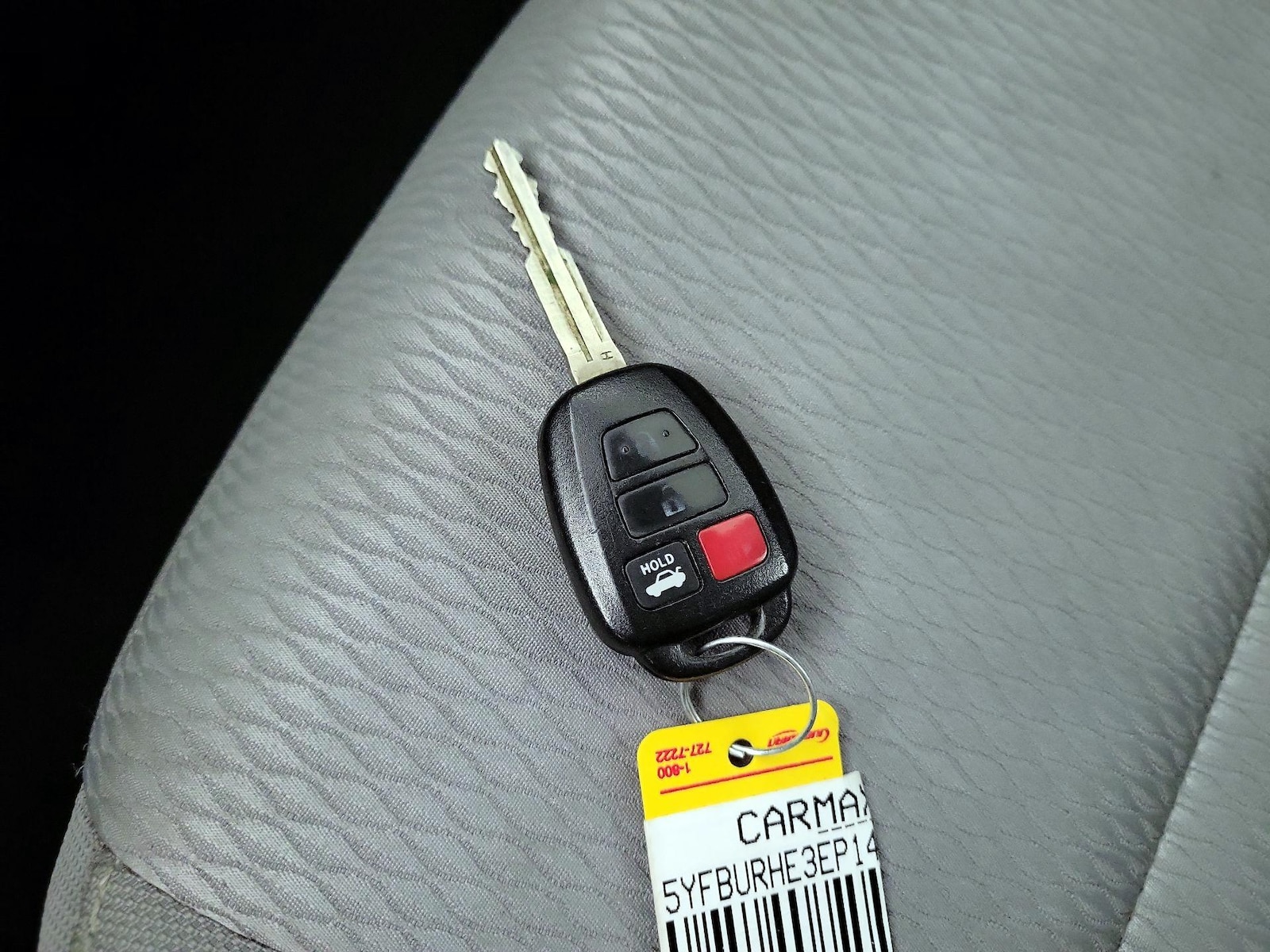 2014 Toyota Corolla LE - Photo 23