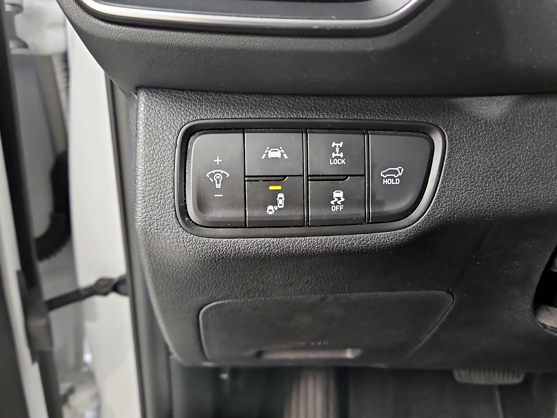 Thumbnail: 2019 Hyundai Santa Fe - 13