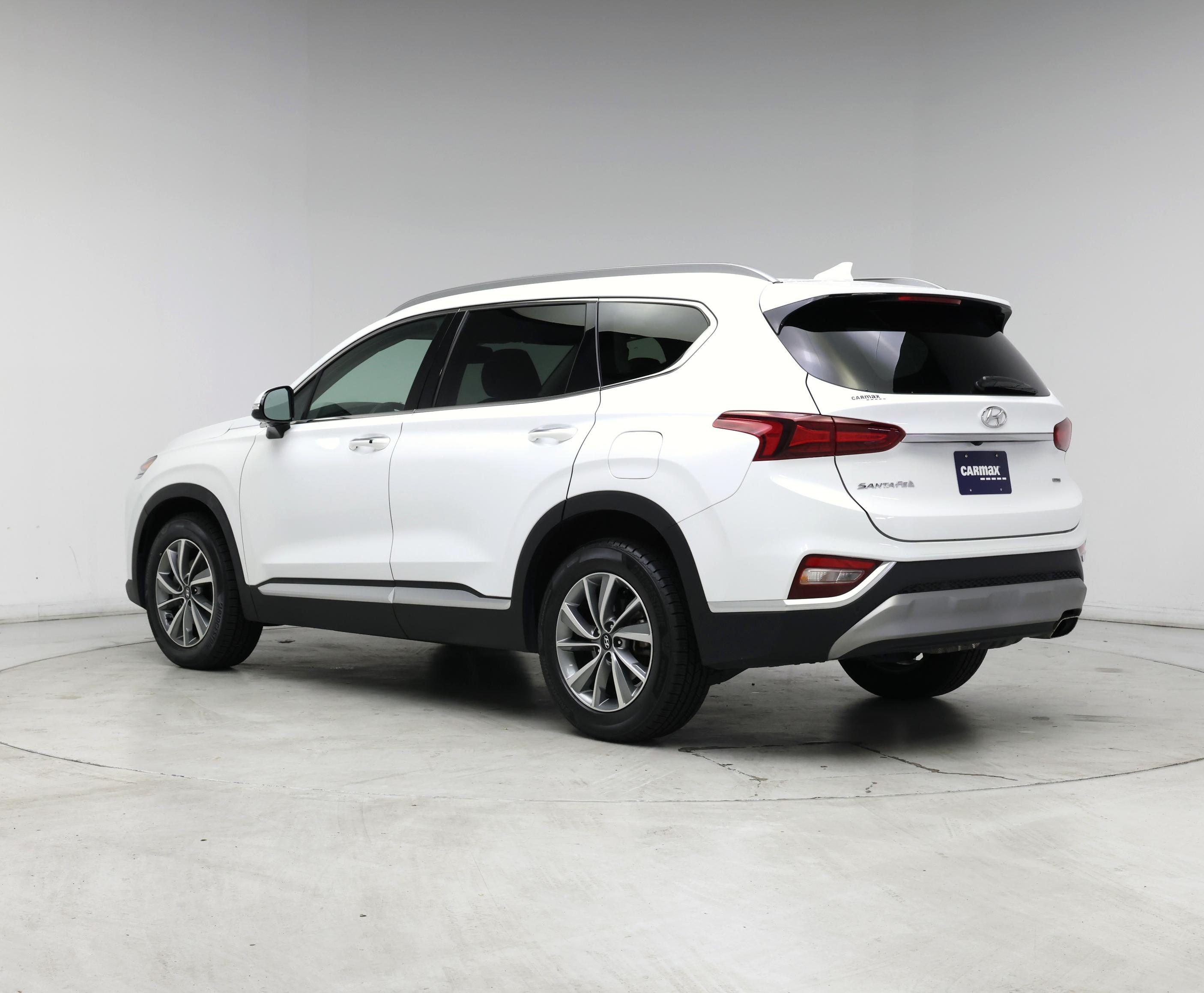Thumbnail: 2019 Hyundai Santa Fe - 2