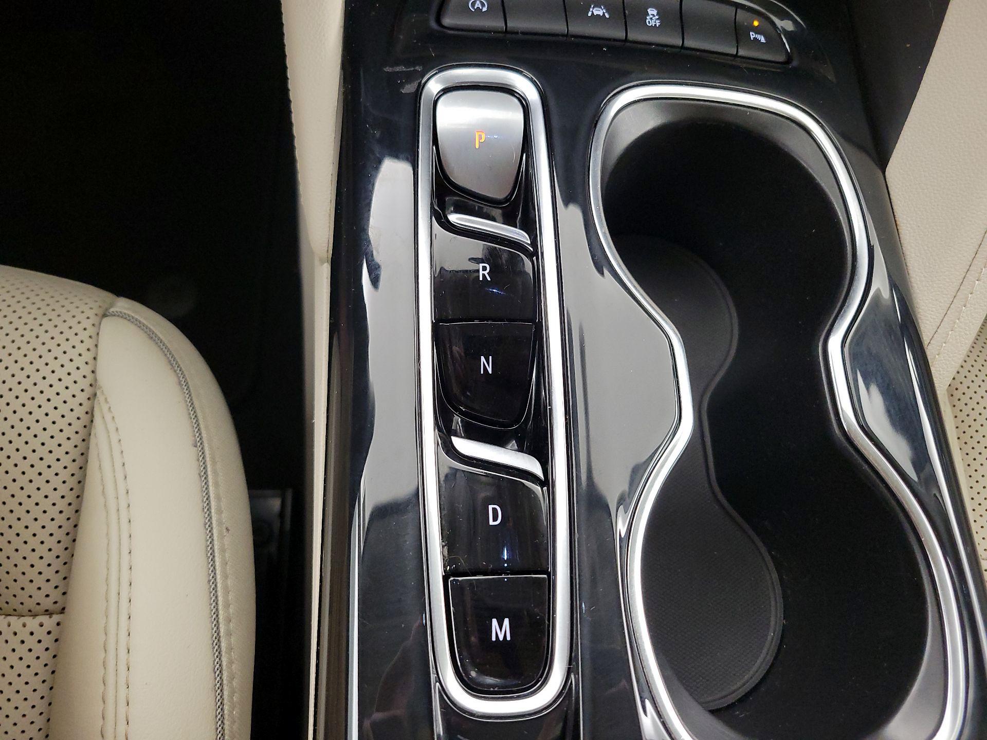Thumbnail: 2022 Buick Envision - 17