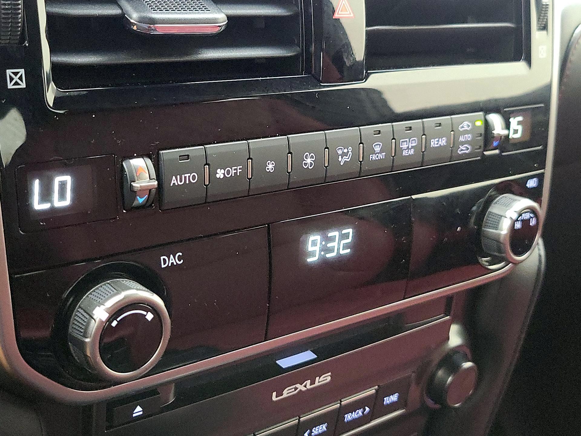 Thumbnail: 2023 Lexus GX - 17