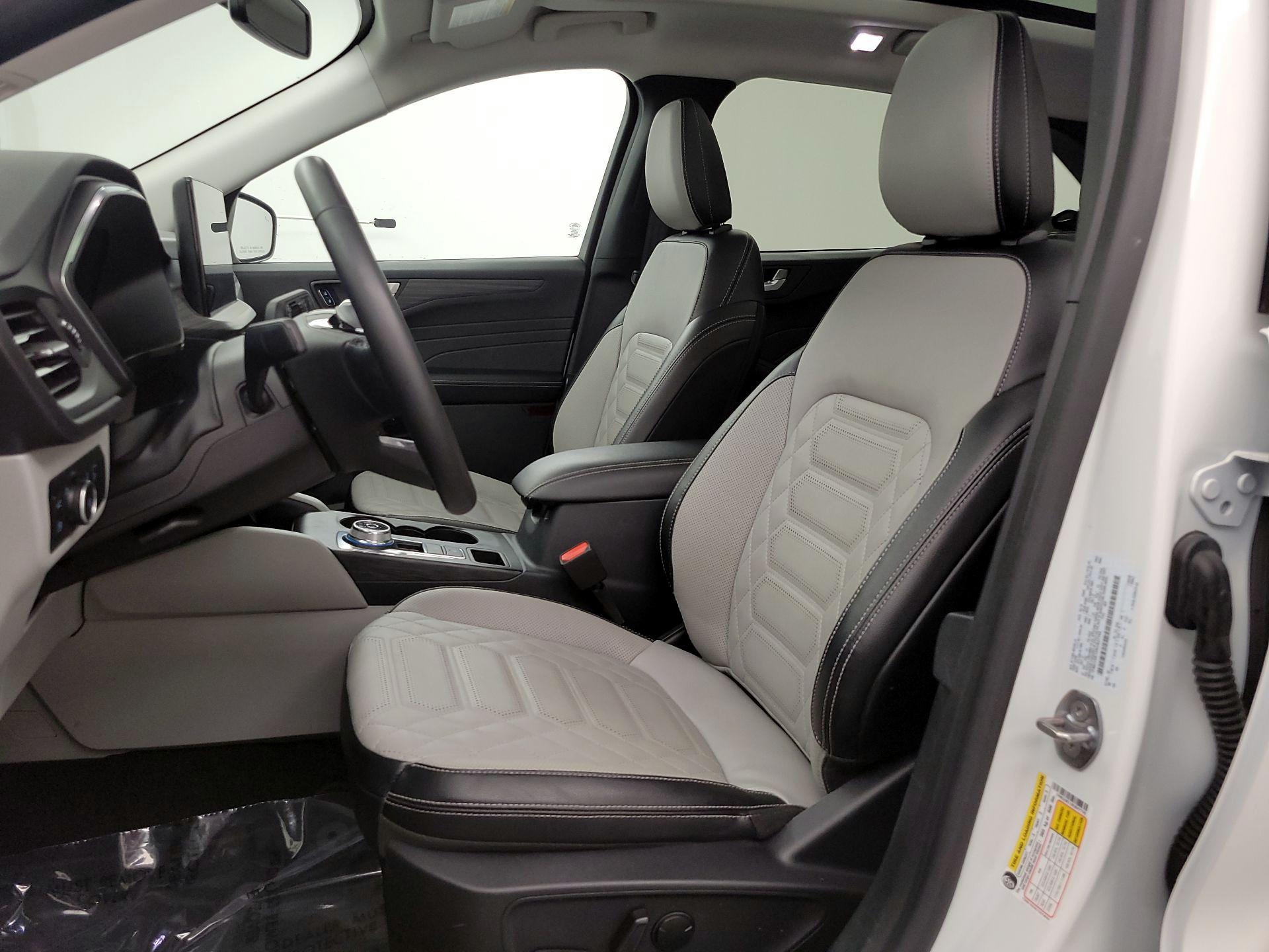 Thumbnail: 2024 Ford Escape - 11