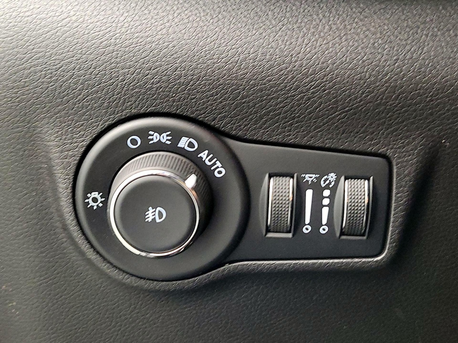 2022 Jeep Compass Latitude - Photo 14
