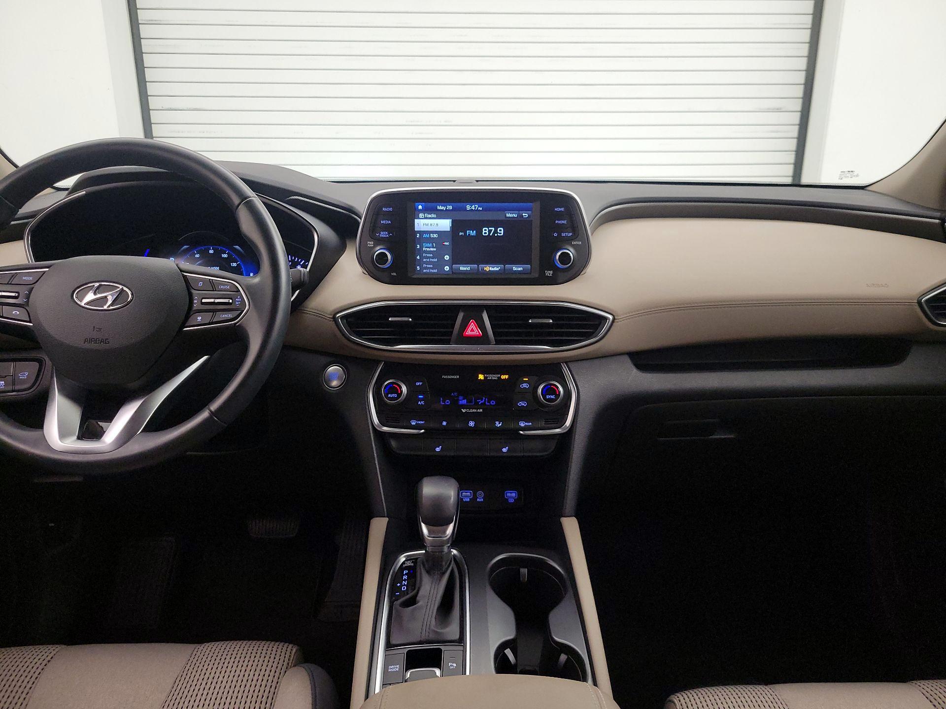 Thumbnail: 2019 Hyundai Santa Fe - 9