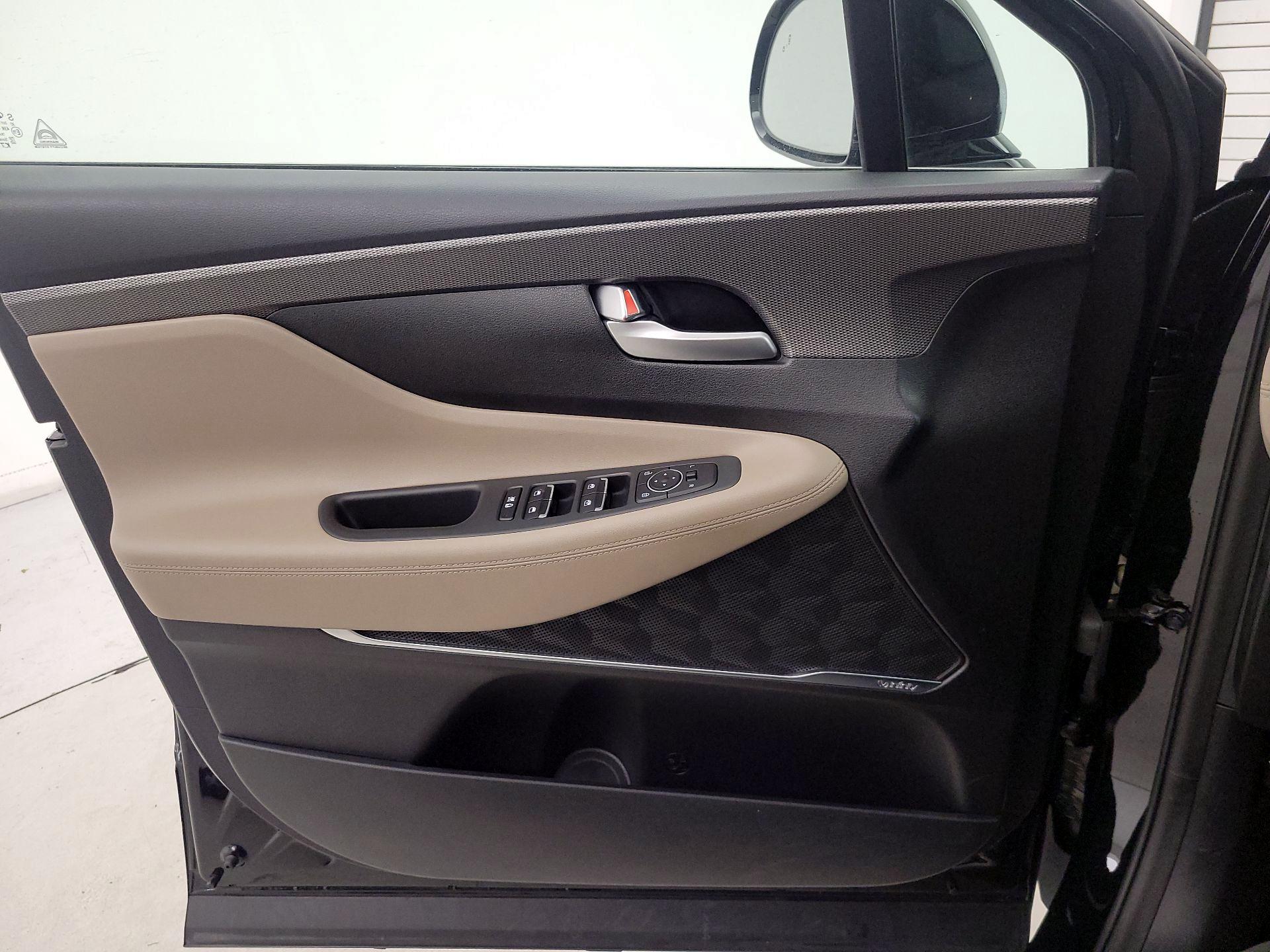 Thumbnail: 2019 Hyundai Santa Fe - 12