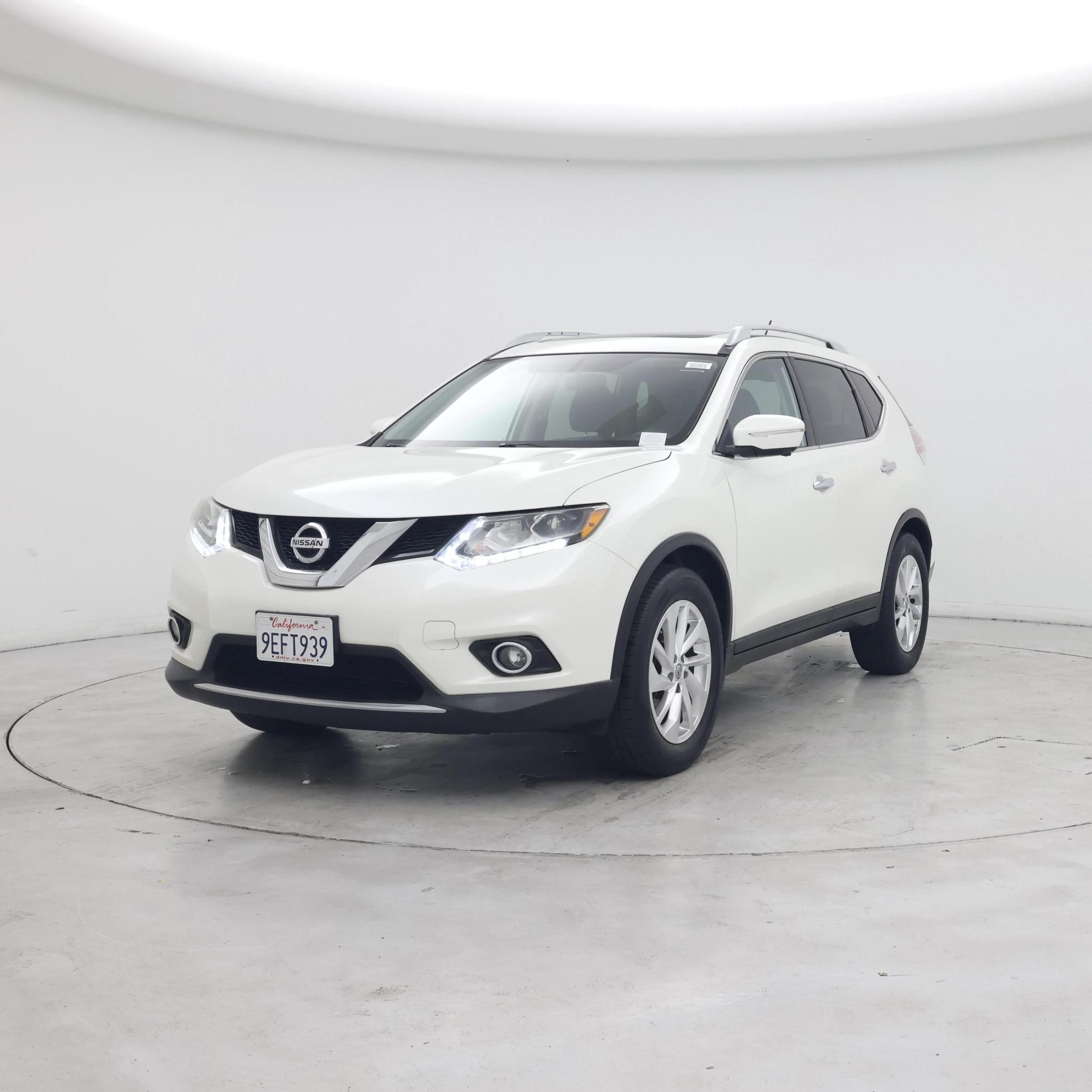 Thumbnail: 2015 Nissan Rogue - 4
