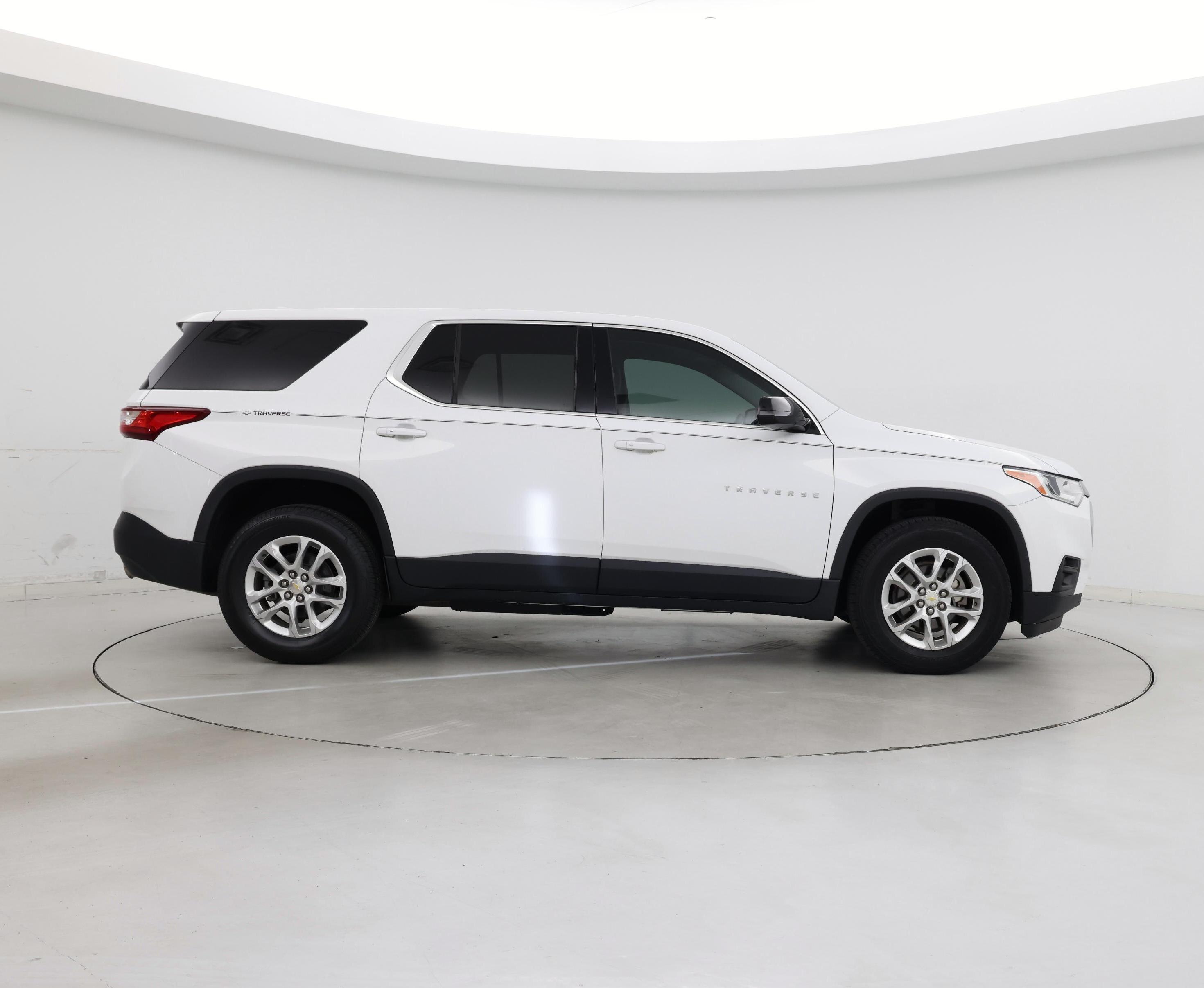 Thumbnail: 2020 Chevrolet Traverse - 7