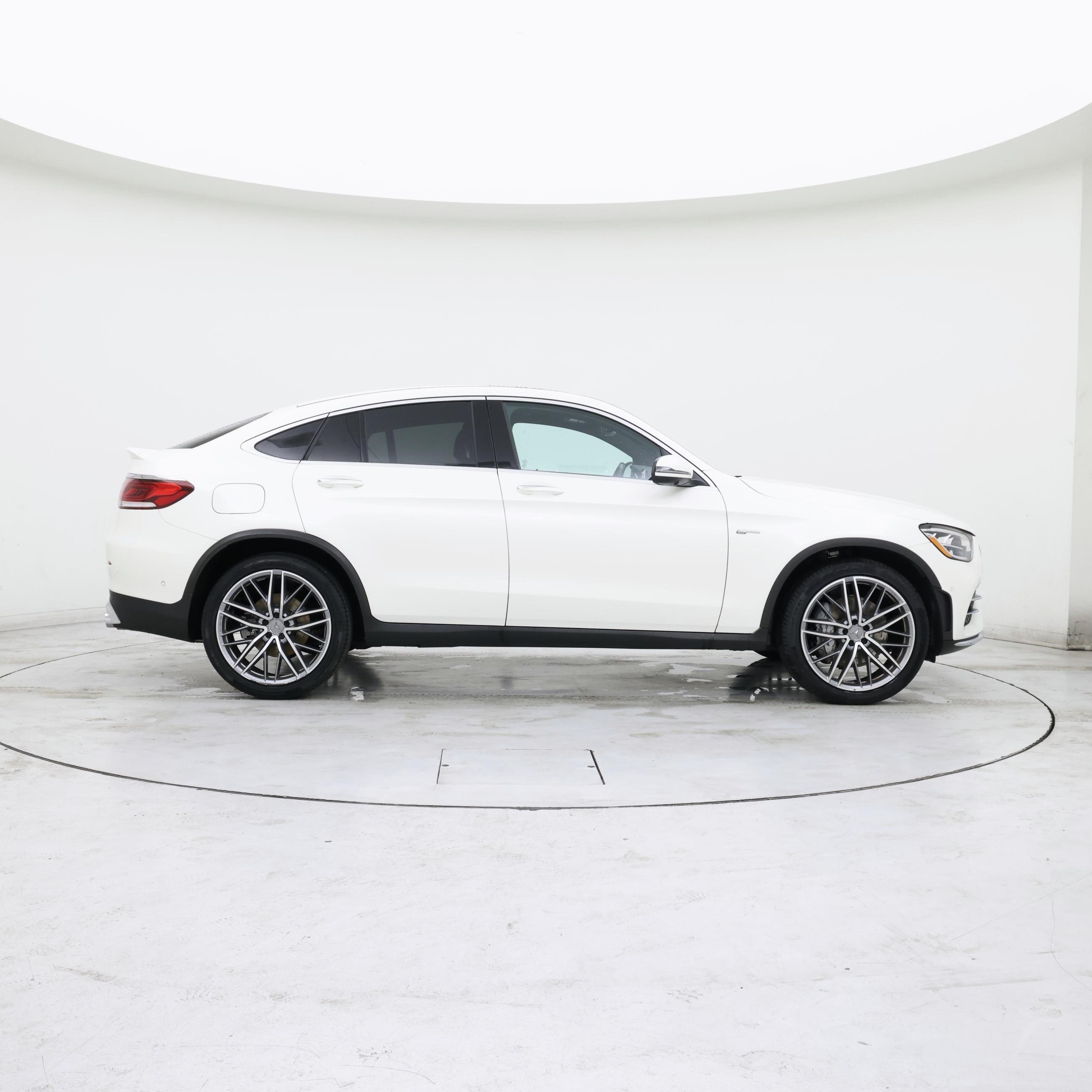 Thumbnail: 2023 Mercedes-Benz GLC - 7