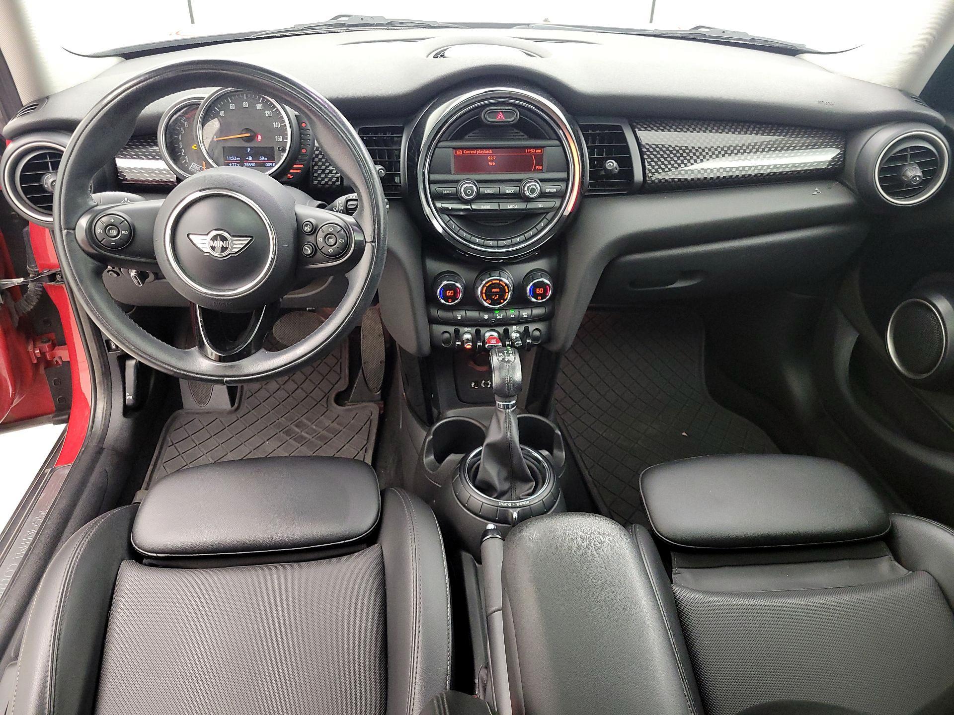 Thumbnail: 2015 MINI Cooper Hardtop - 9