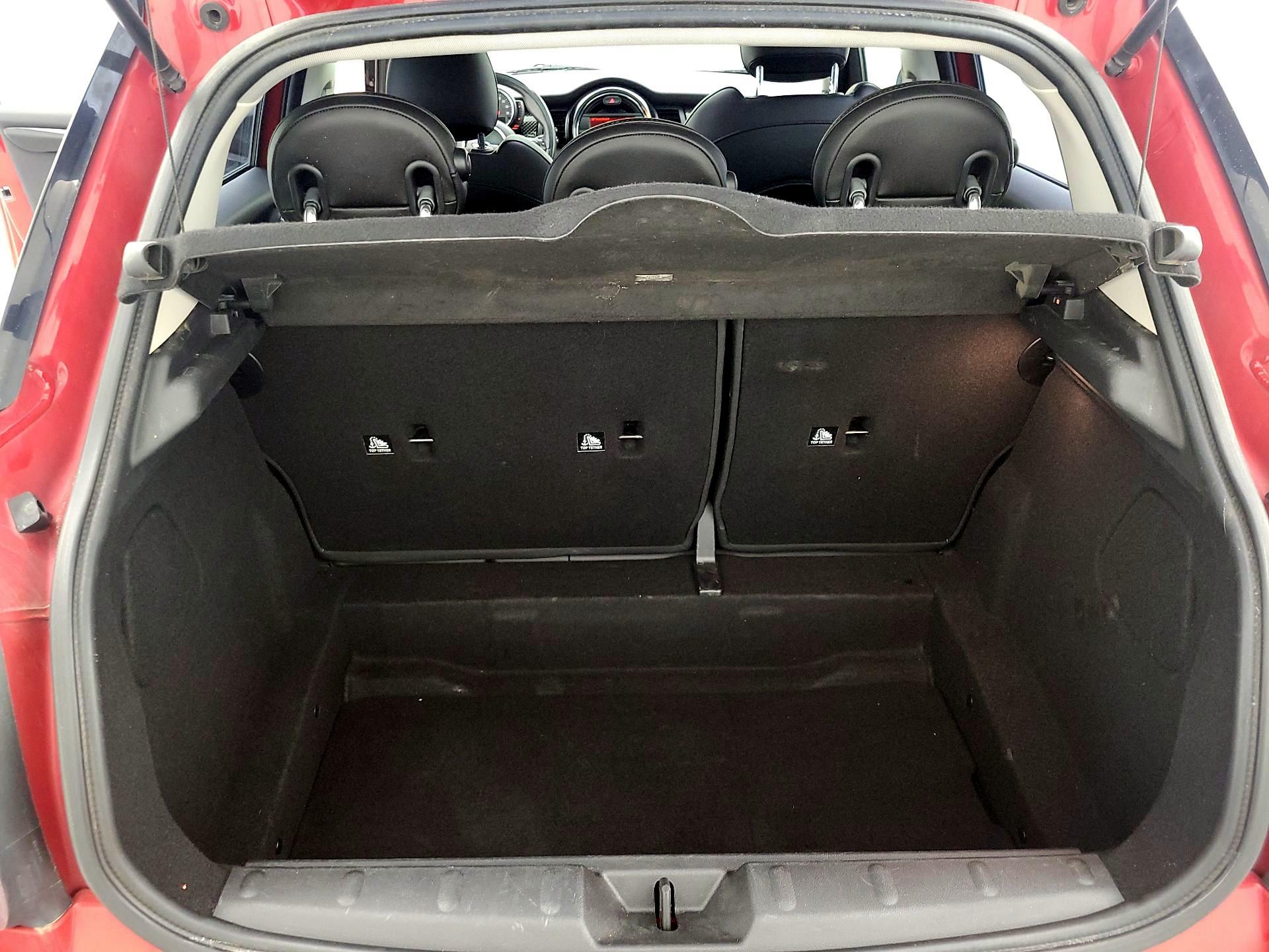 Thumbnail: 2015 MINI Cooper Hardtop - 20