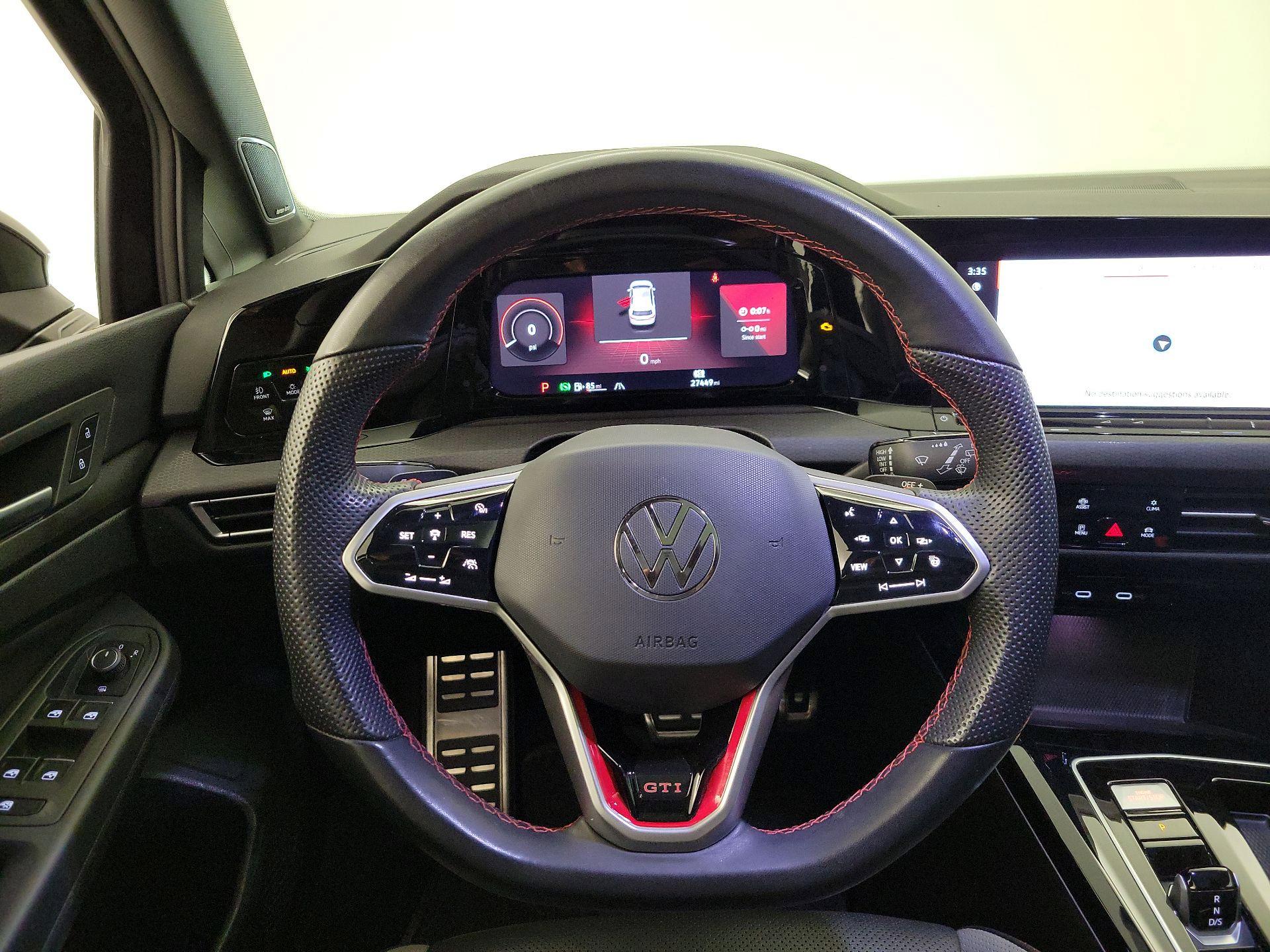 Thumbnail: 2023 Volkswagen Golf - 10