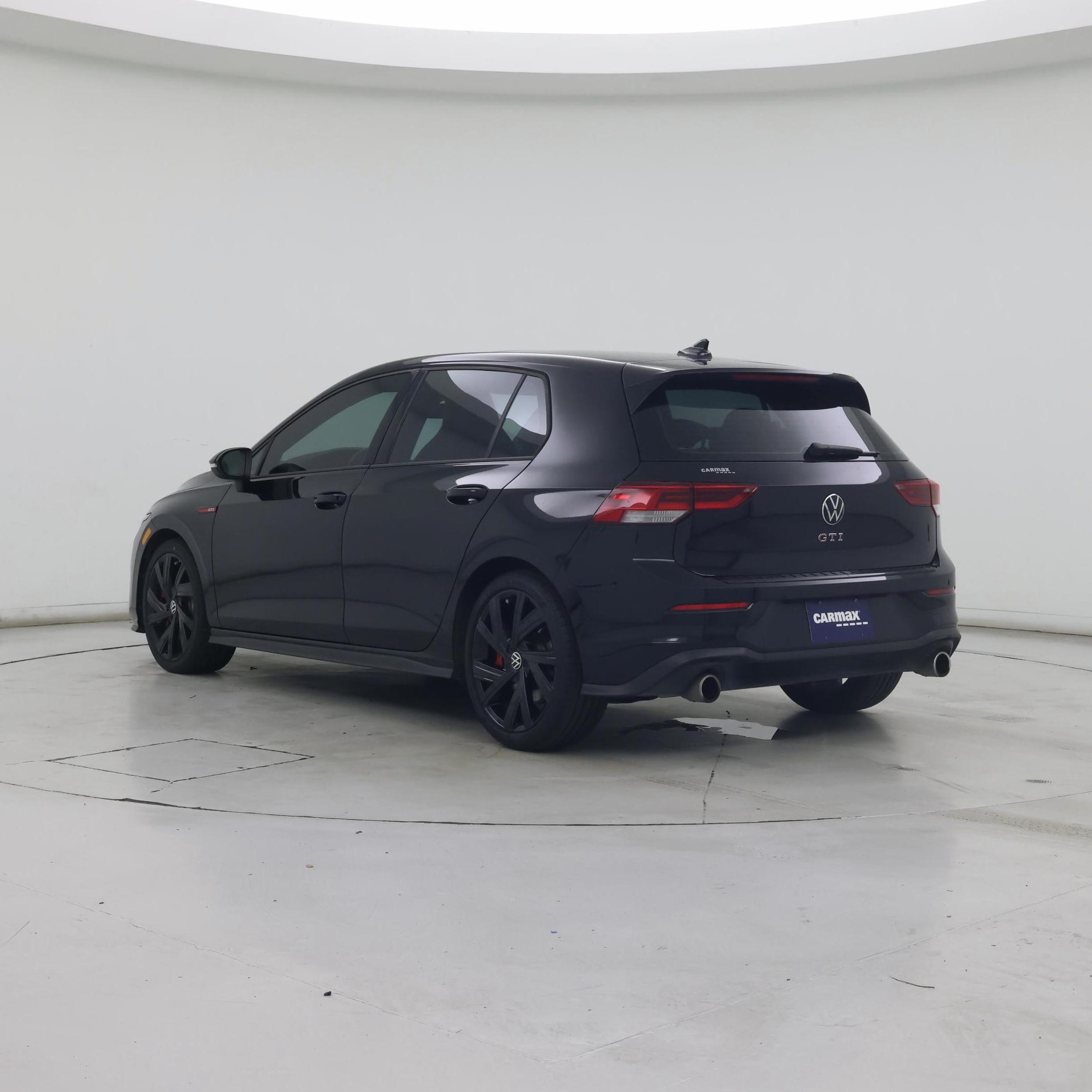 Thumbnail: 2023 Volkswagen Golf - 2