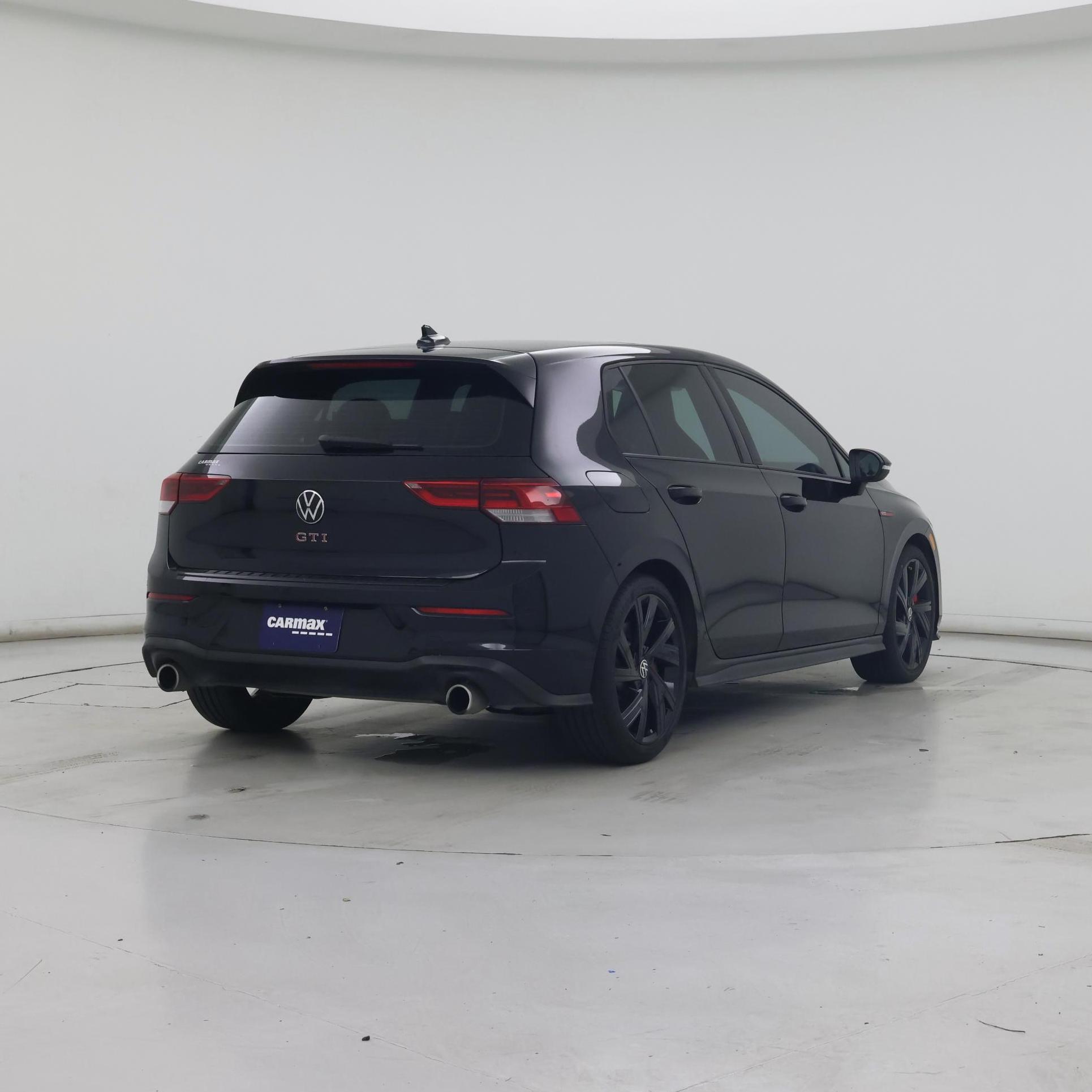 Thumbnail: 2023 Volkswagen Golf - 8
