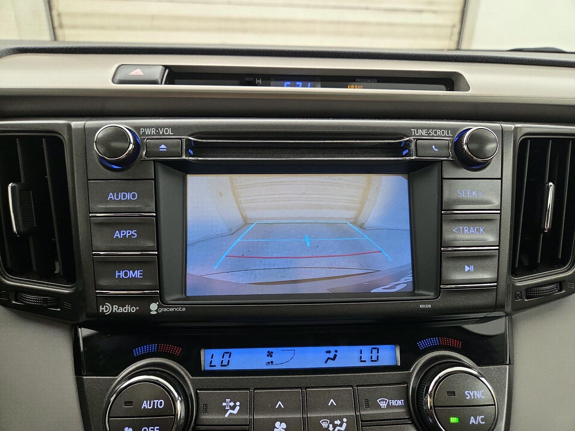Thumbnail: 2015 Toyota RAV4 - 14