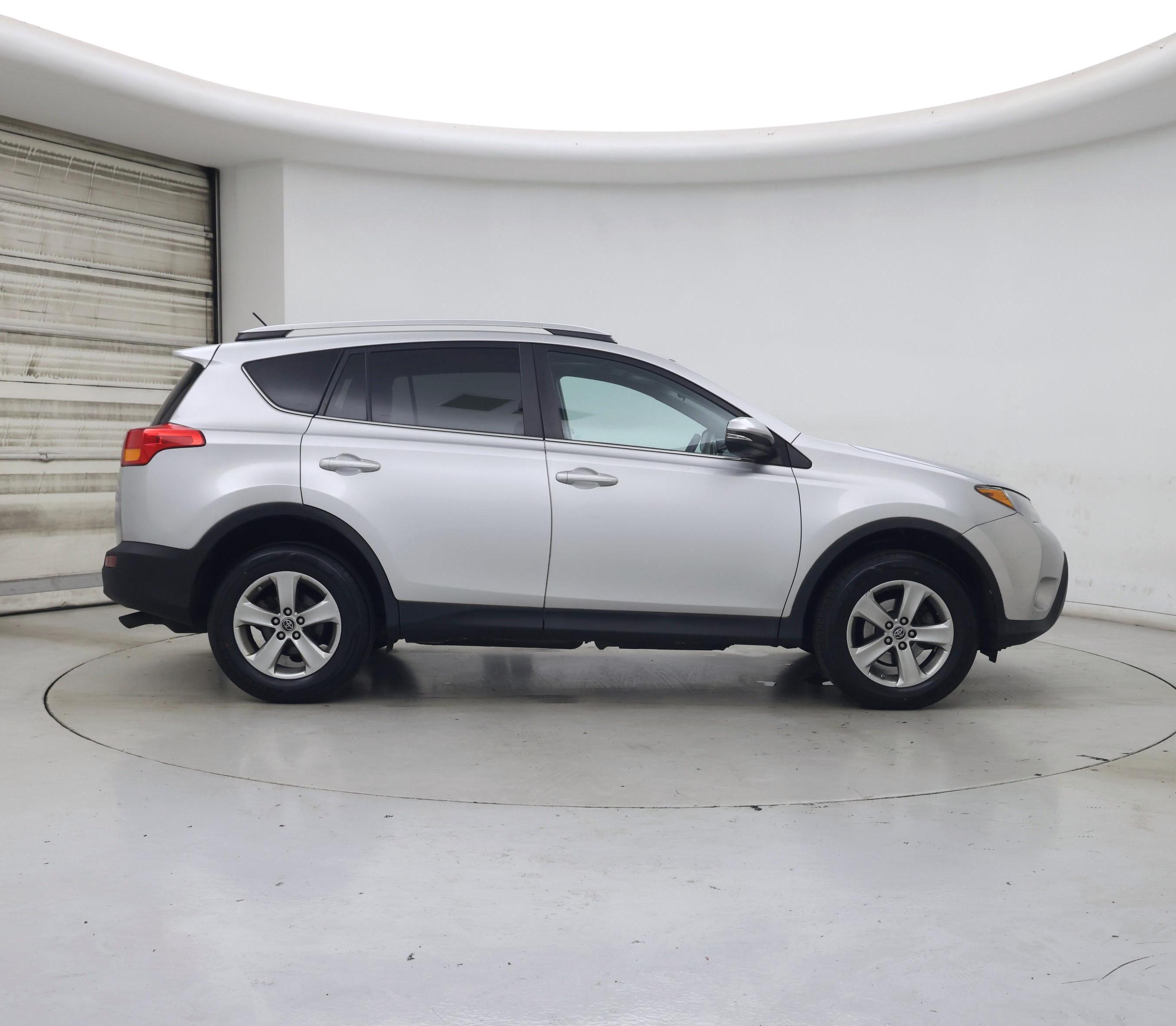Thumbnail: 2015 Toyota RAV4 - 7