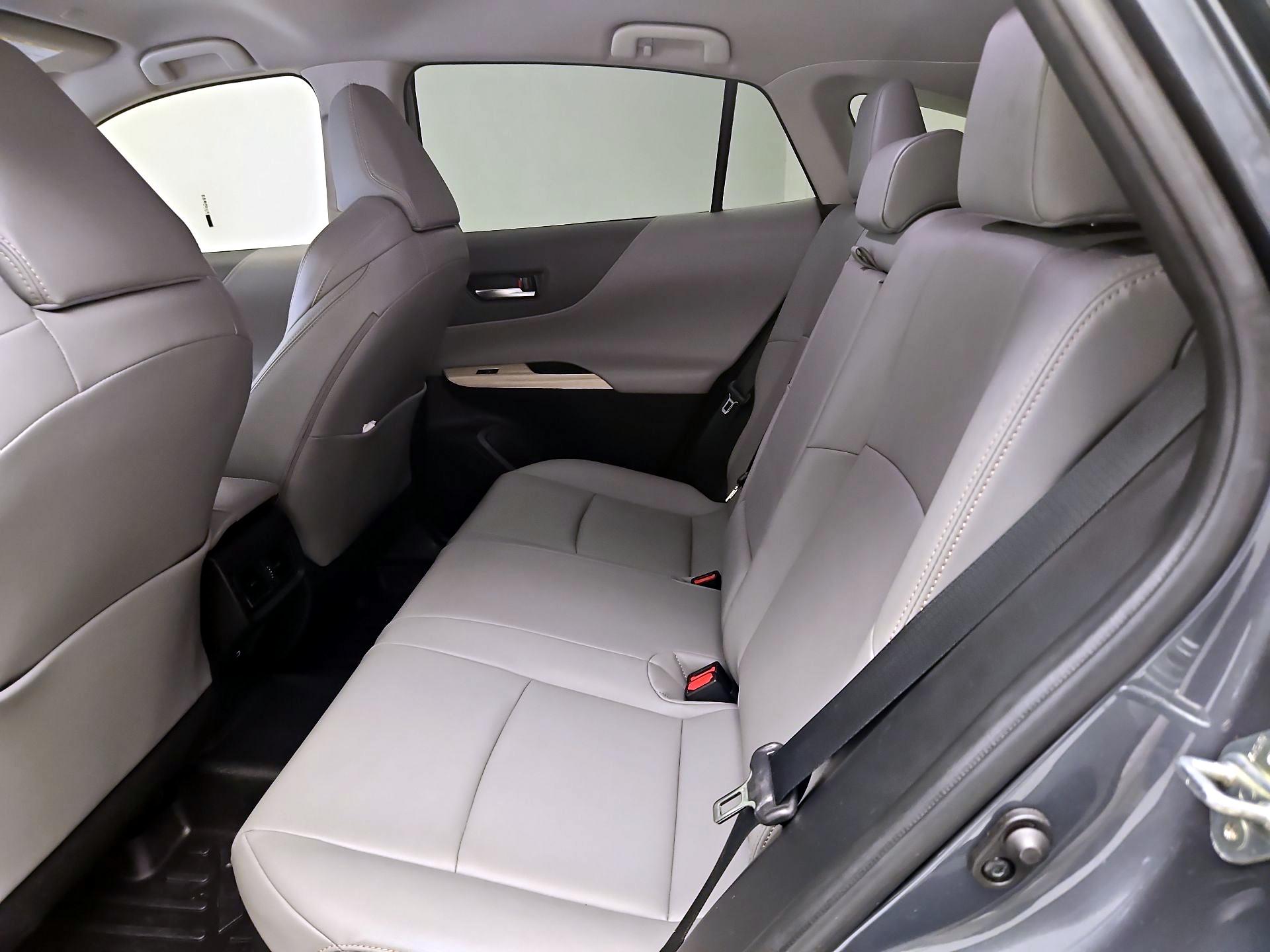 Thumbnail: 2024 Toyota Venza - 19