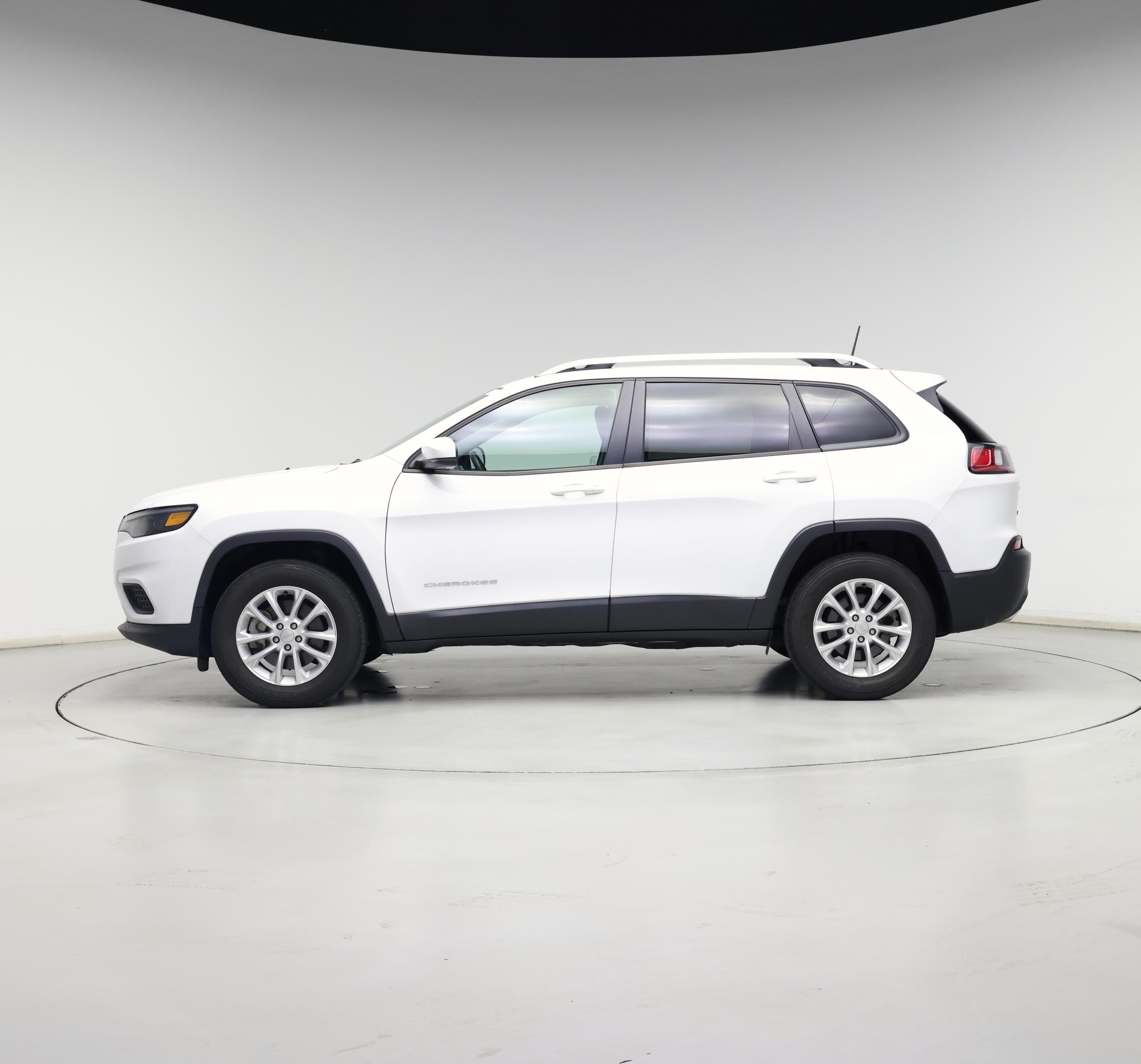 Thumbnail: 2020 Jeep Cherokee - 3
