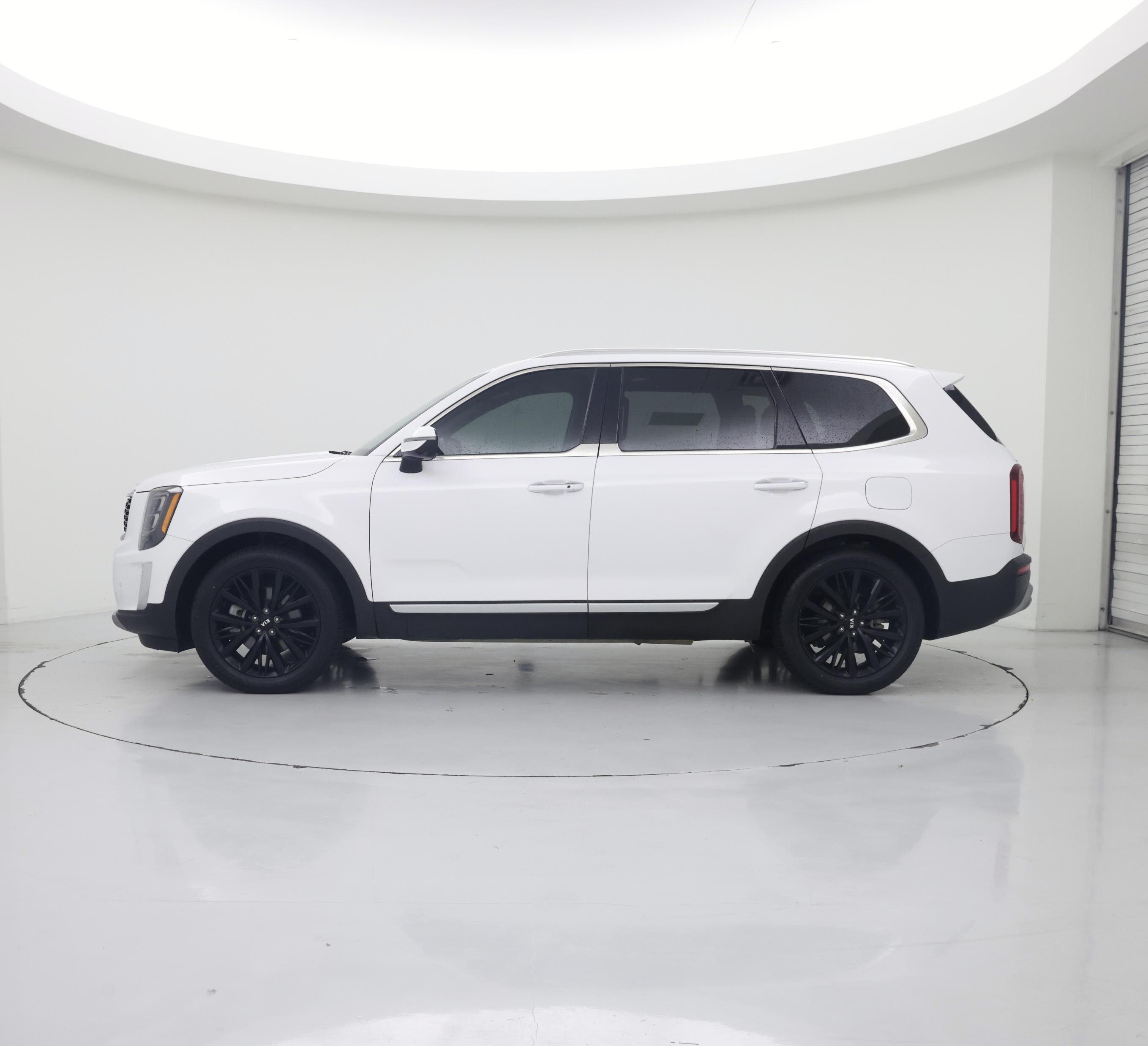 Thumbnail: 2021 Kia Telluride - 3