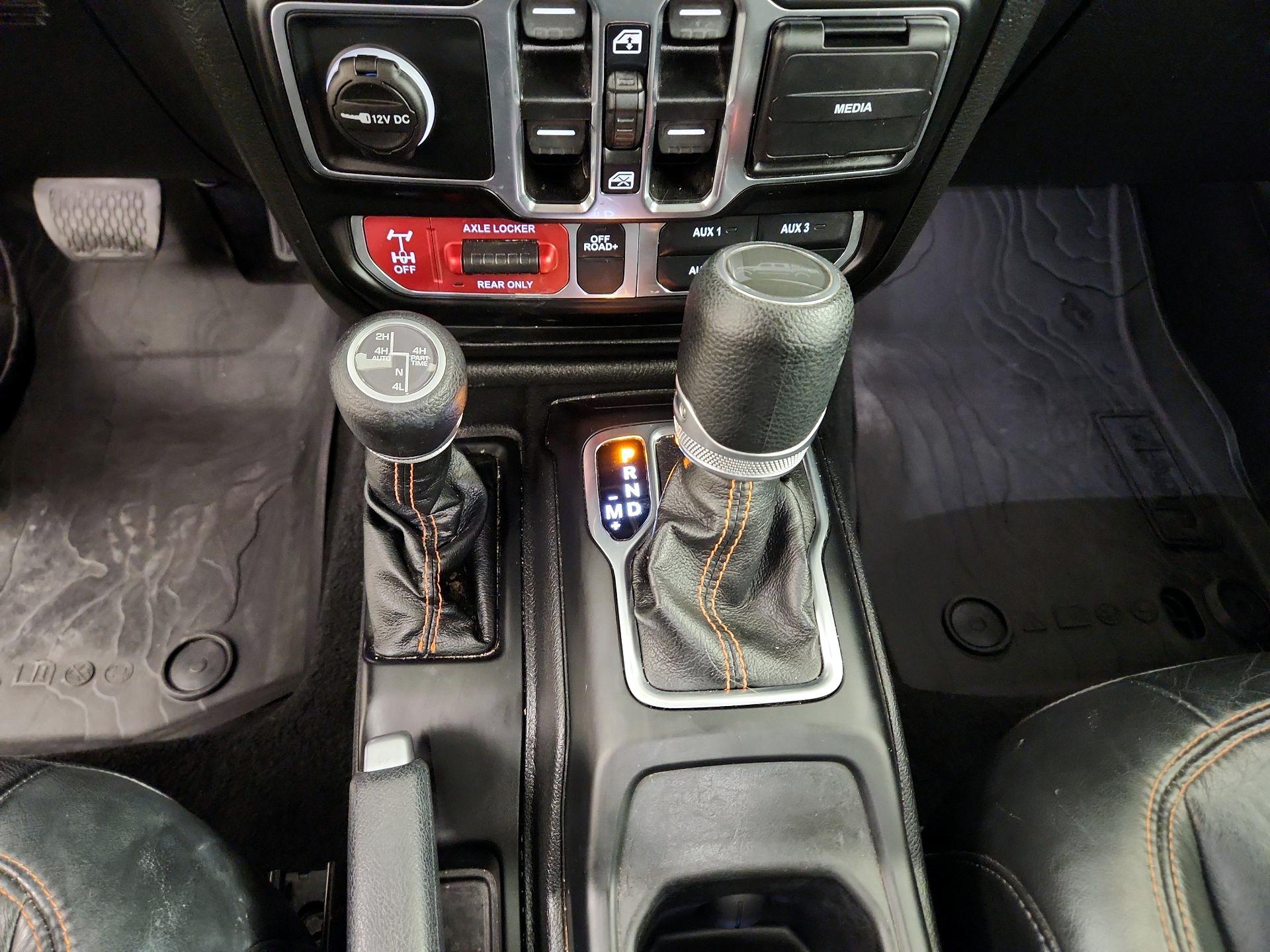Thumbnail: 2021 Jeep Gladiator - 18