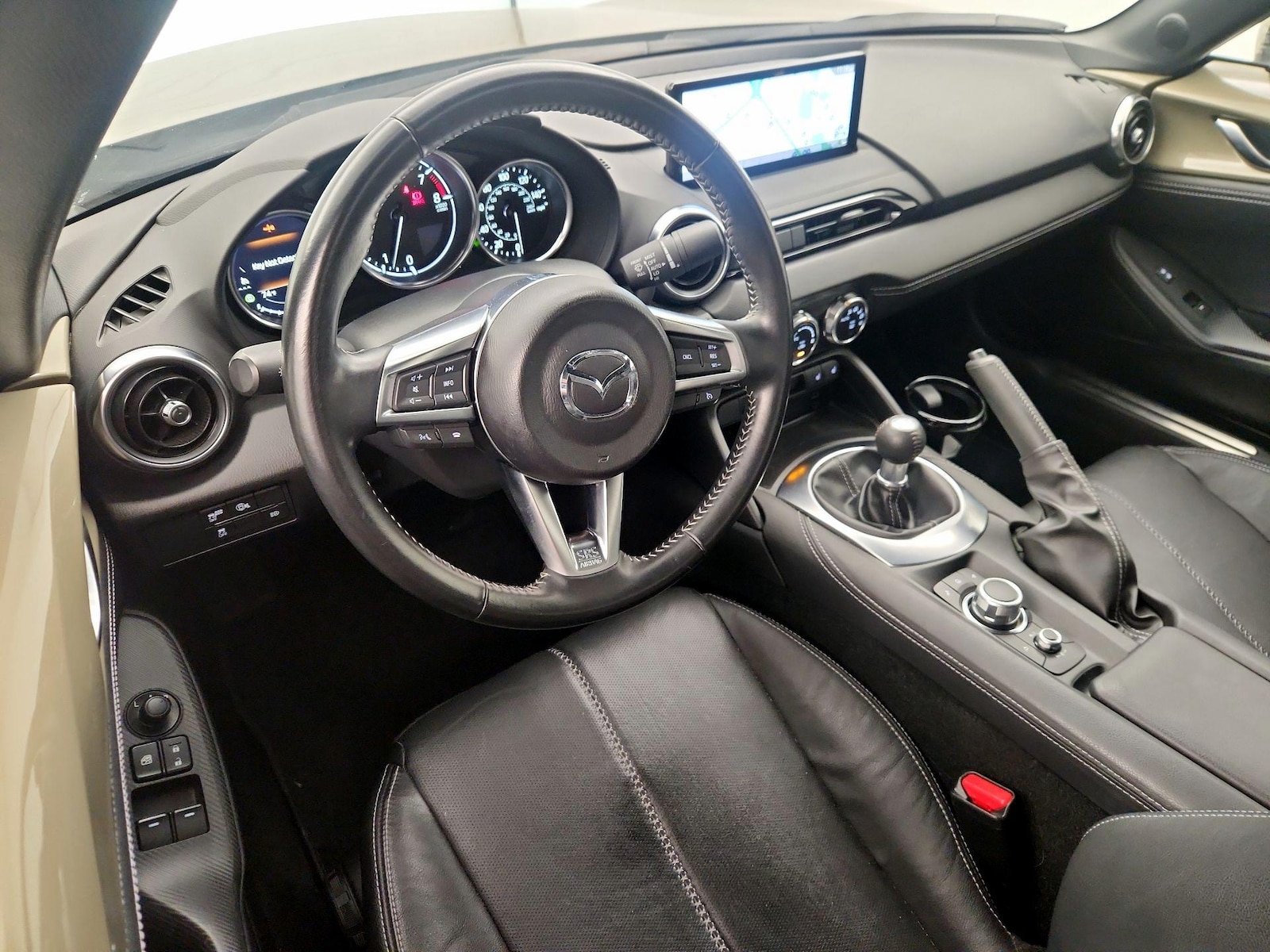 2024 Mazda MX-5 Miata Grand Touring - Photo 10