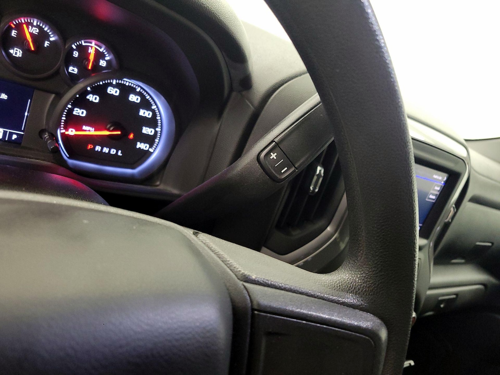 2022 Chevrolet Silverado 1500 Custom - Photo 18