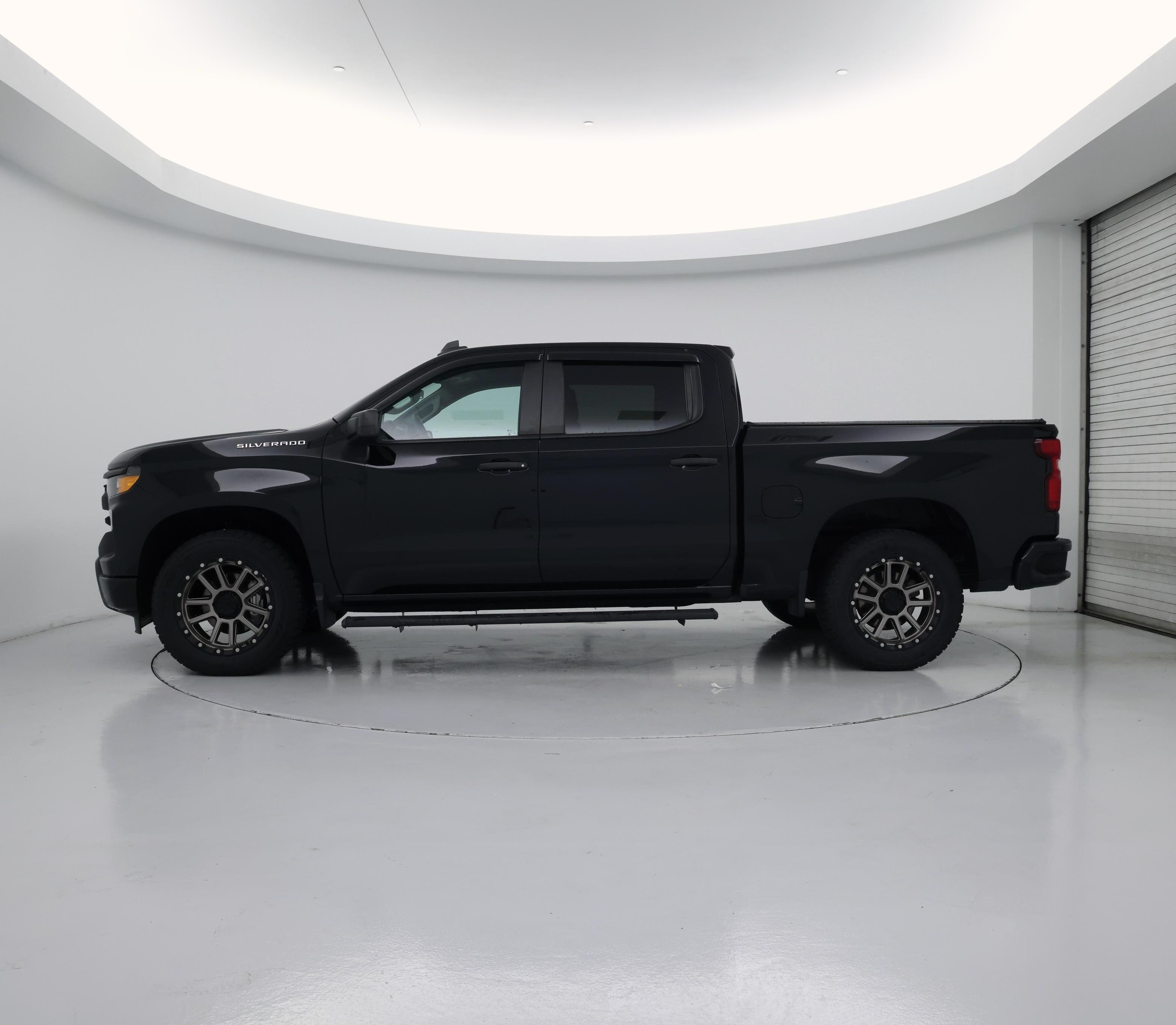 Thumbnail: 2022 Chevrolet Silverado 1500 - 3