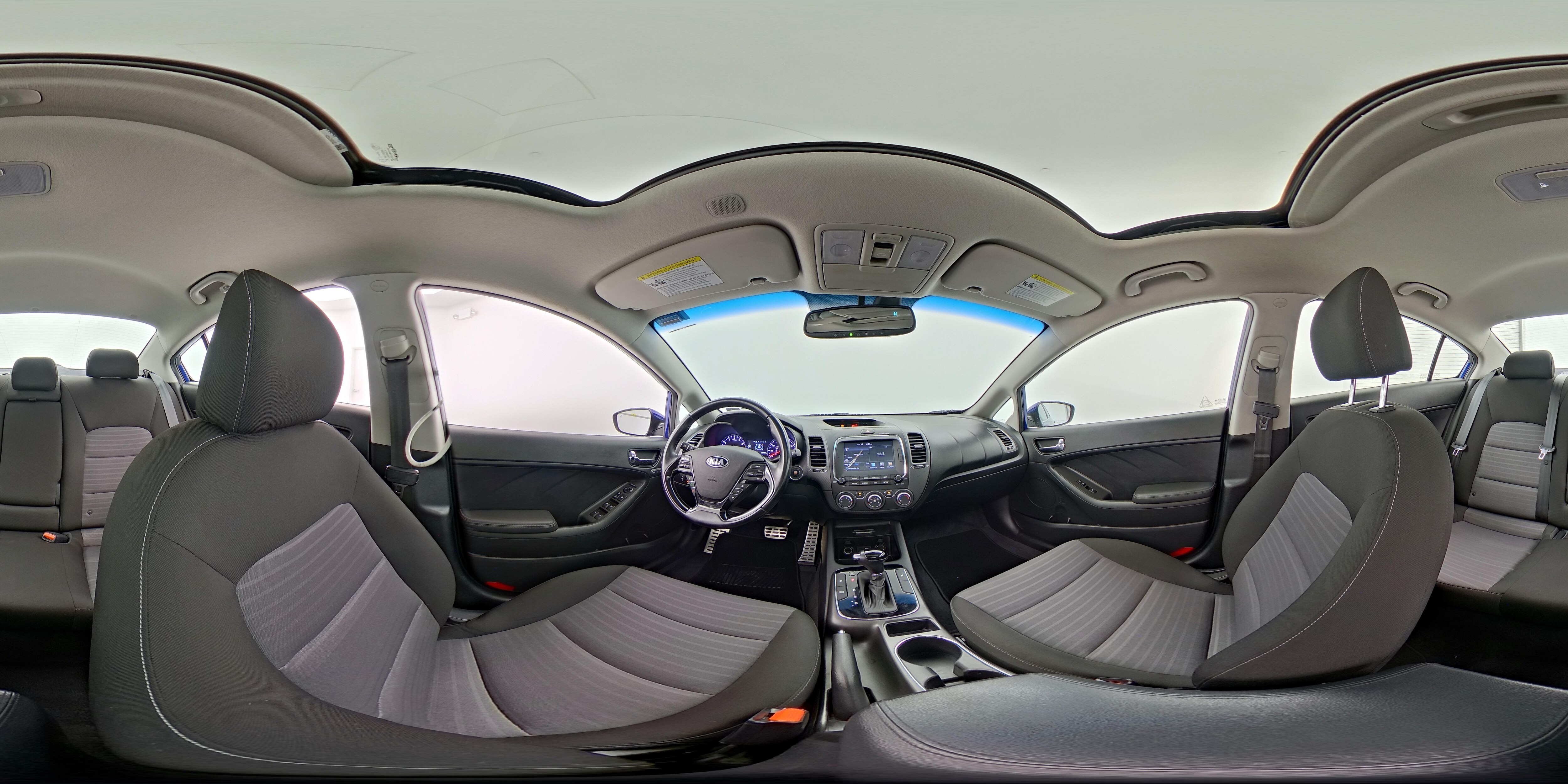 2017 Kia Forte S - Photo 26