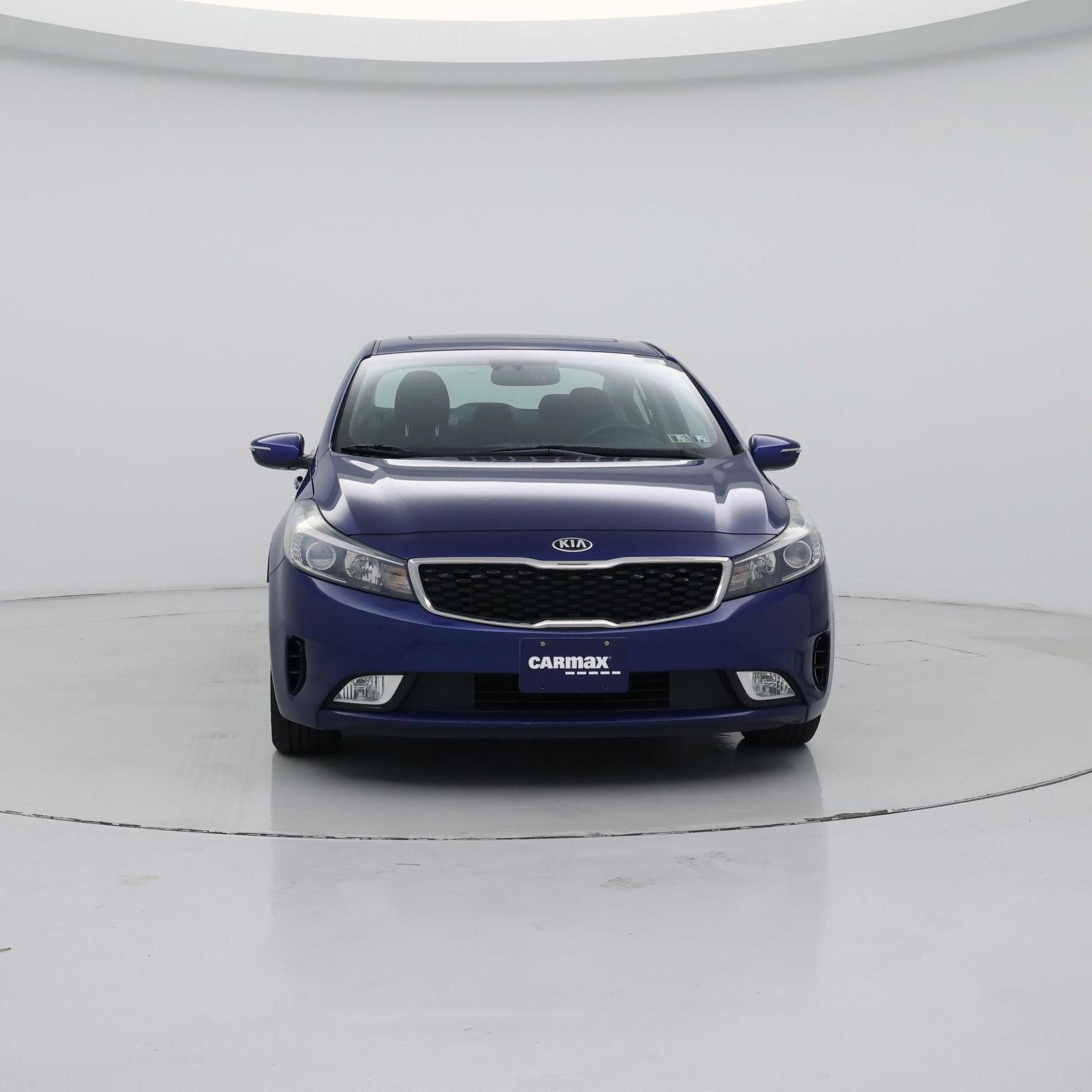Thumbnail: 2017 Kia Forte - 5