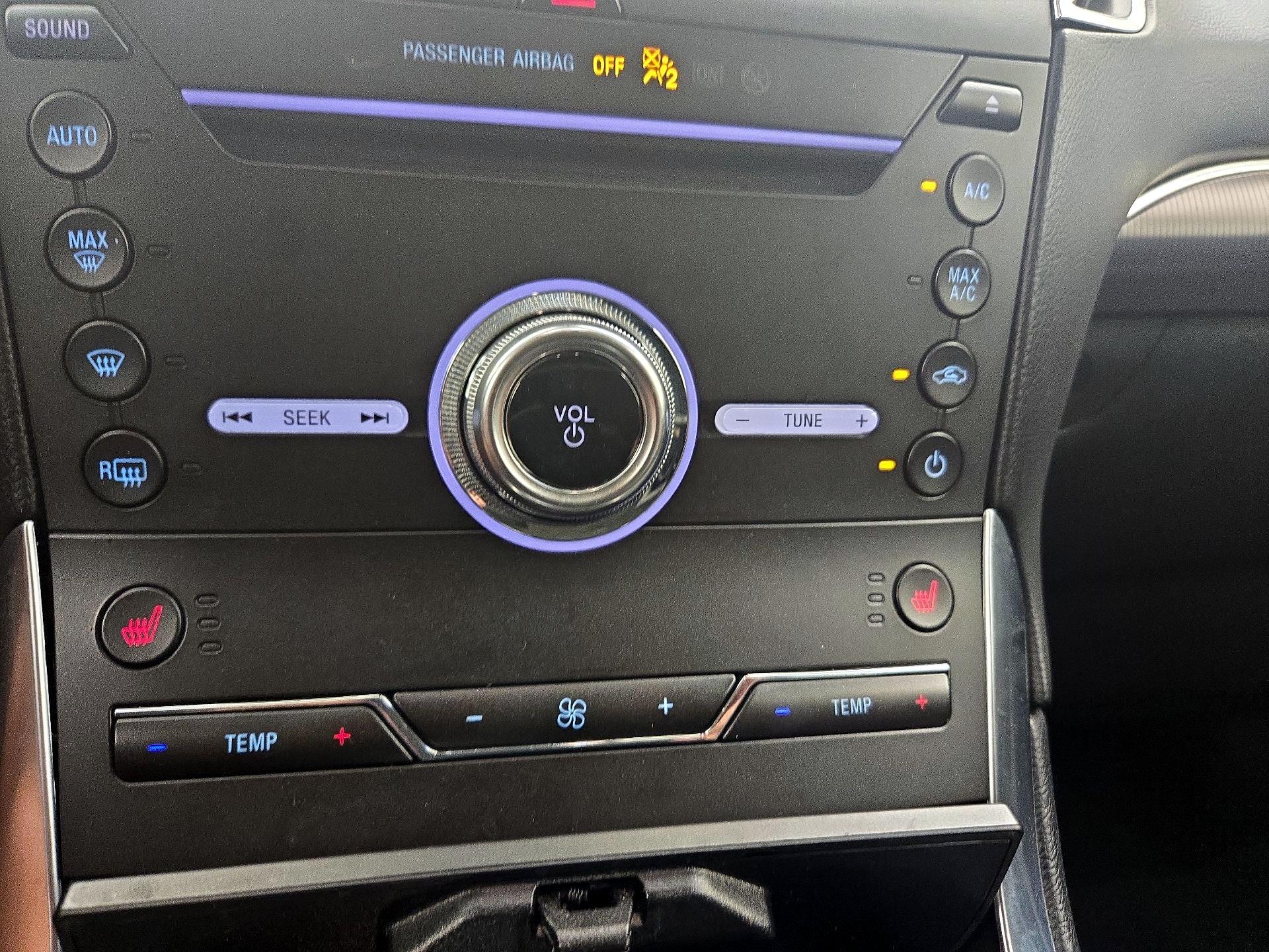 Thumbnail: 2019 Ford Edge - 16